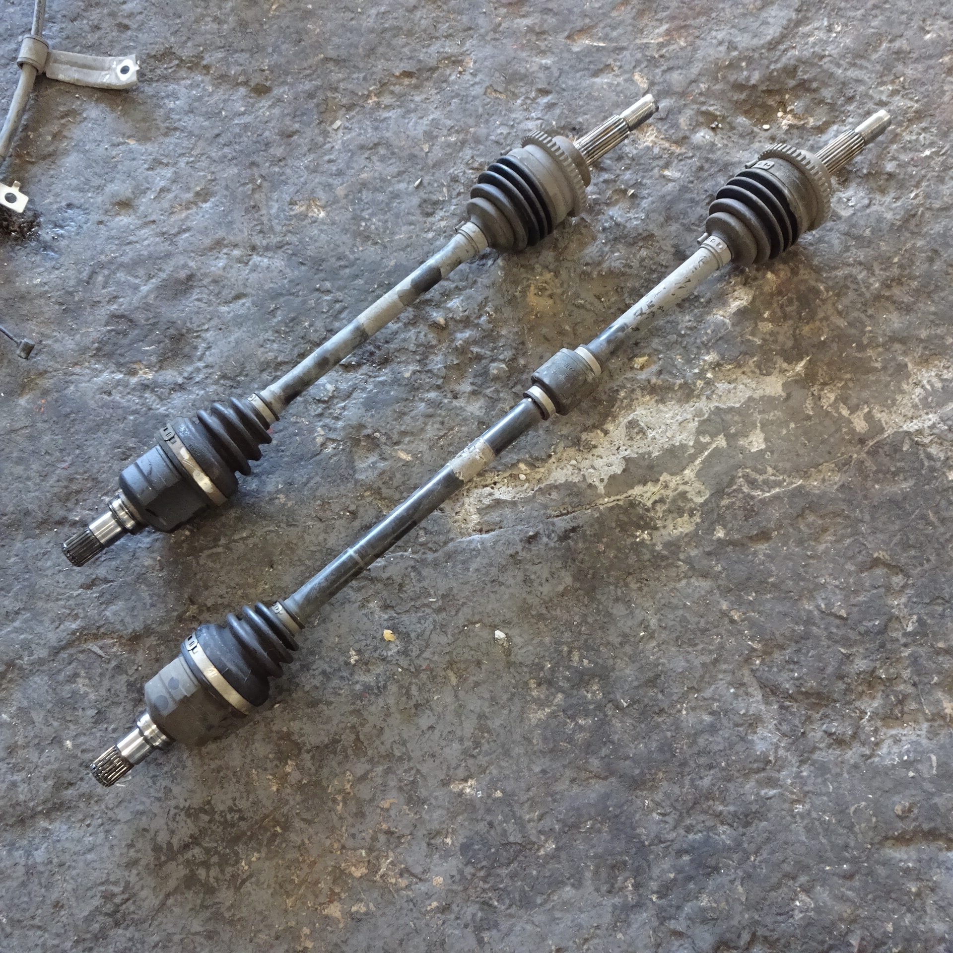 Ημιαξόνιο Αριστερό-Δεξί Chevrolet Spark ’11 Προσφορά.