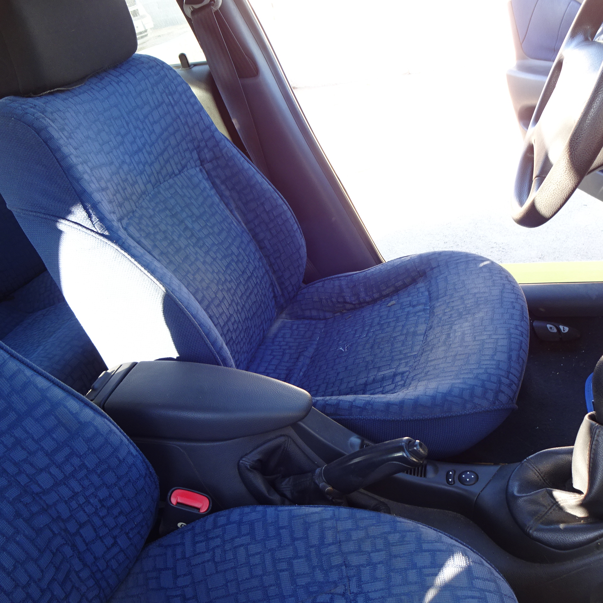 Τεμπέλης Μαζί με την Κάτω Κονσόλα Fiat Marea ’02 Σούπερ Προσφορά Μήνα