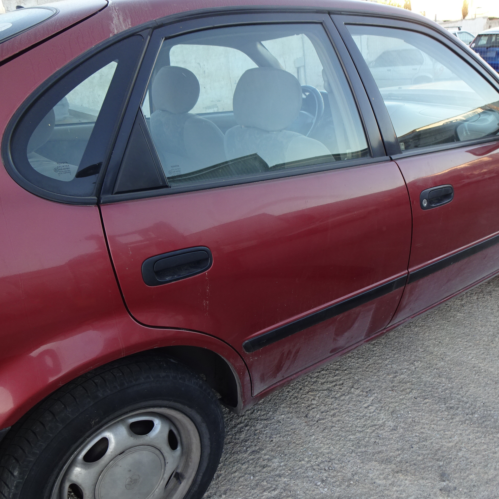 Φινιστρίνια Toyota Corolla ’99 Προσφορά.
