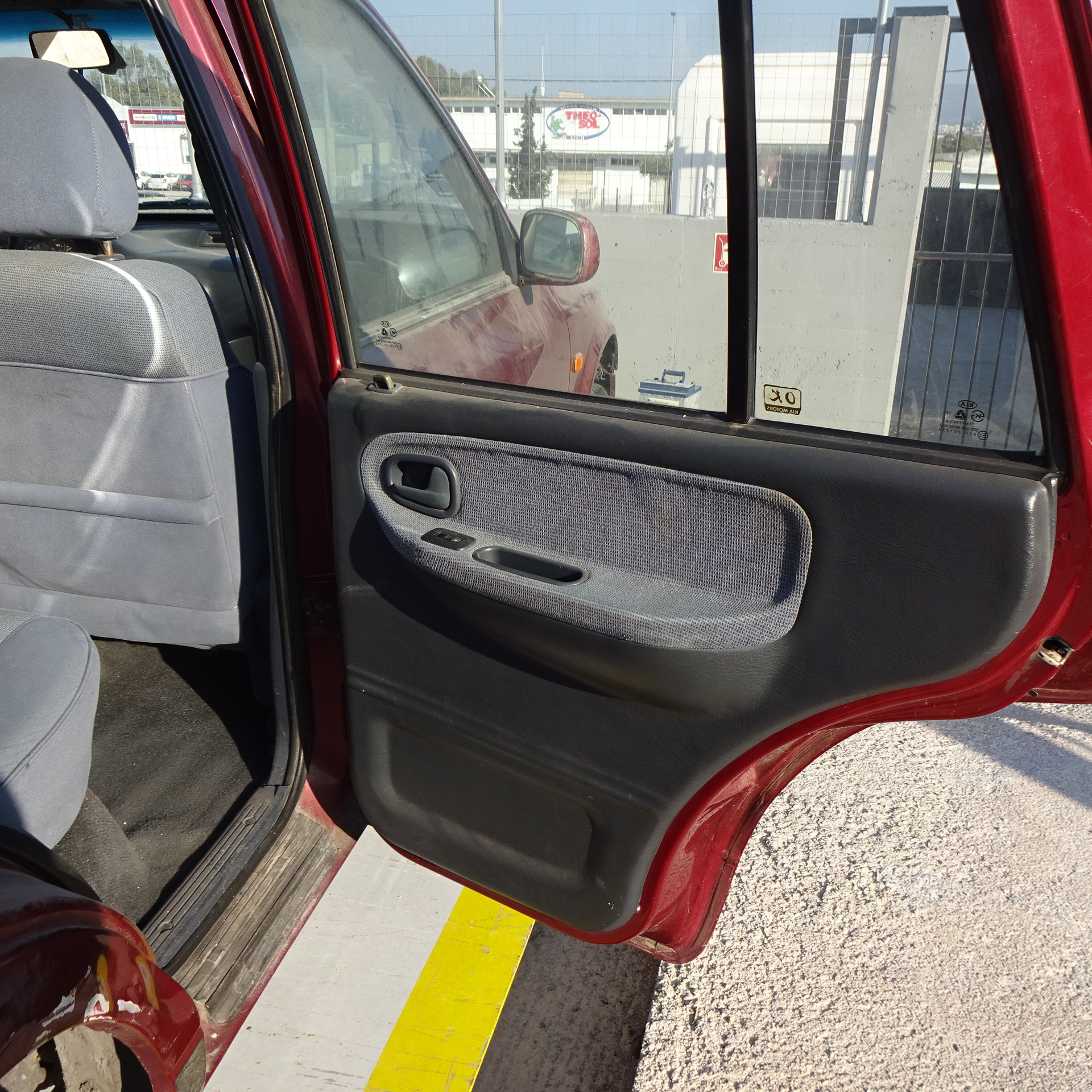 Φινιστρίνια Kia Sportage ’98 Προσφορά.