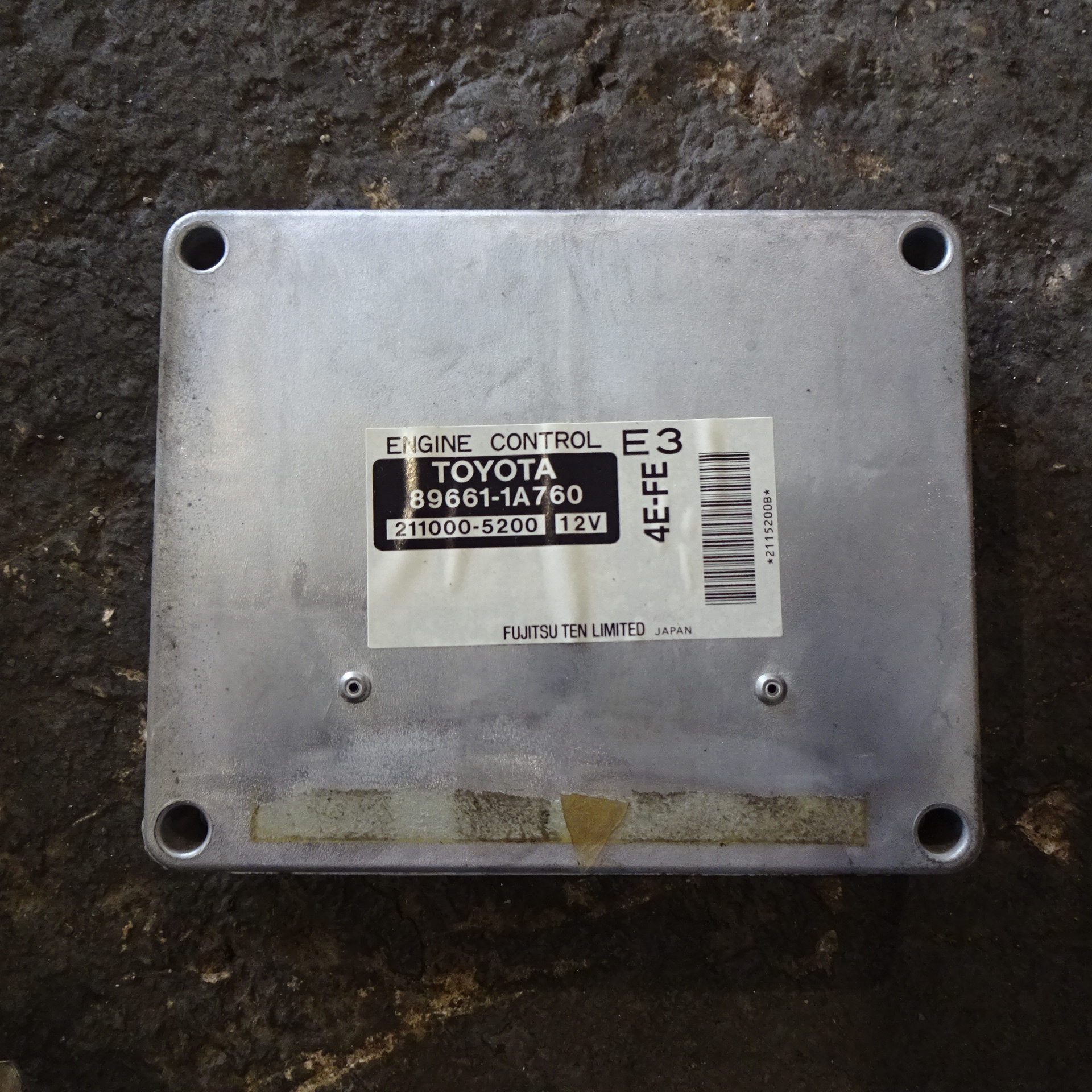 Εγκέφαλος Κινητήρα Σετ ( 89661-1Α760 , 211000-5200 ) Toyota Corolla ’99 Προσφορά.
