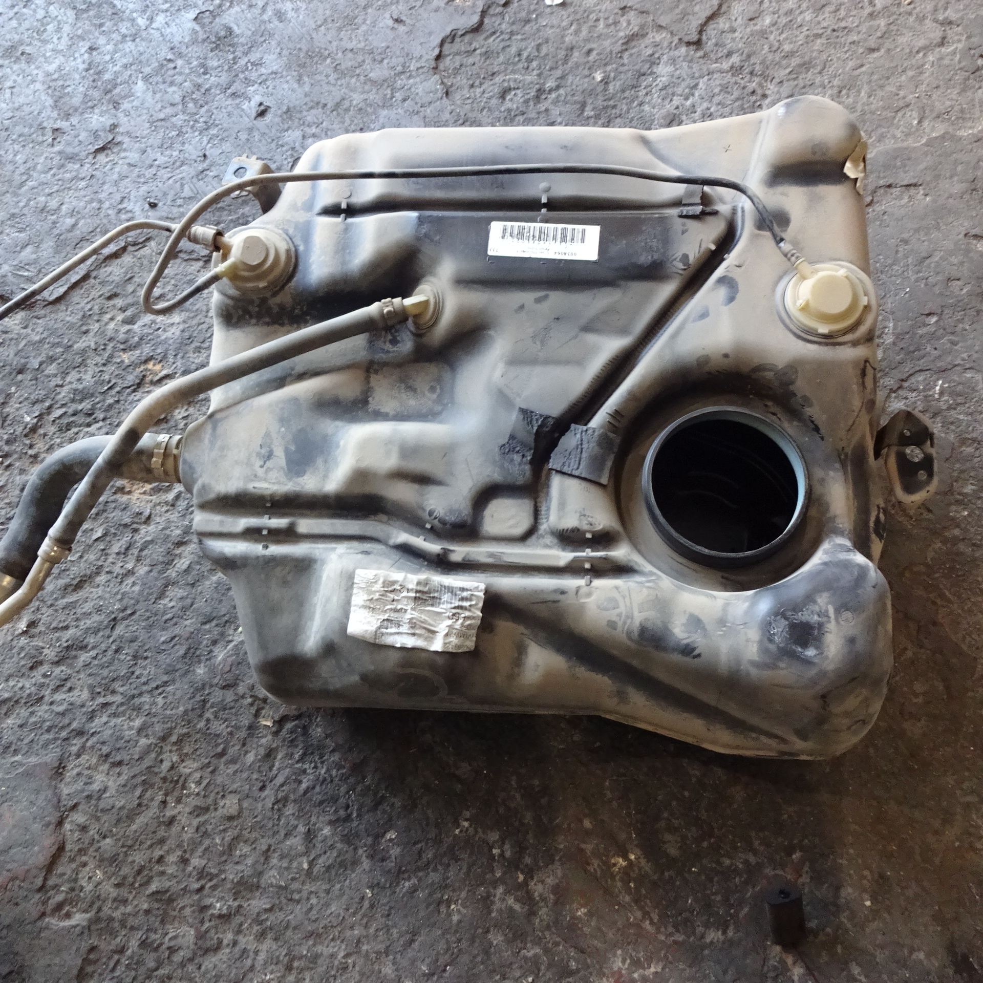 Ρεζερβουάρ Βενζίνης Volvo V50 ’08