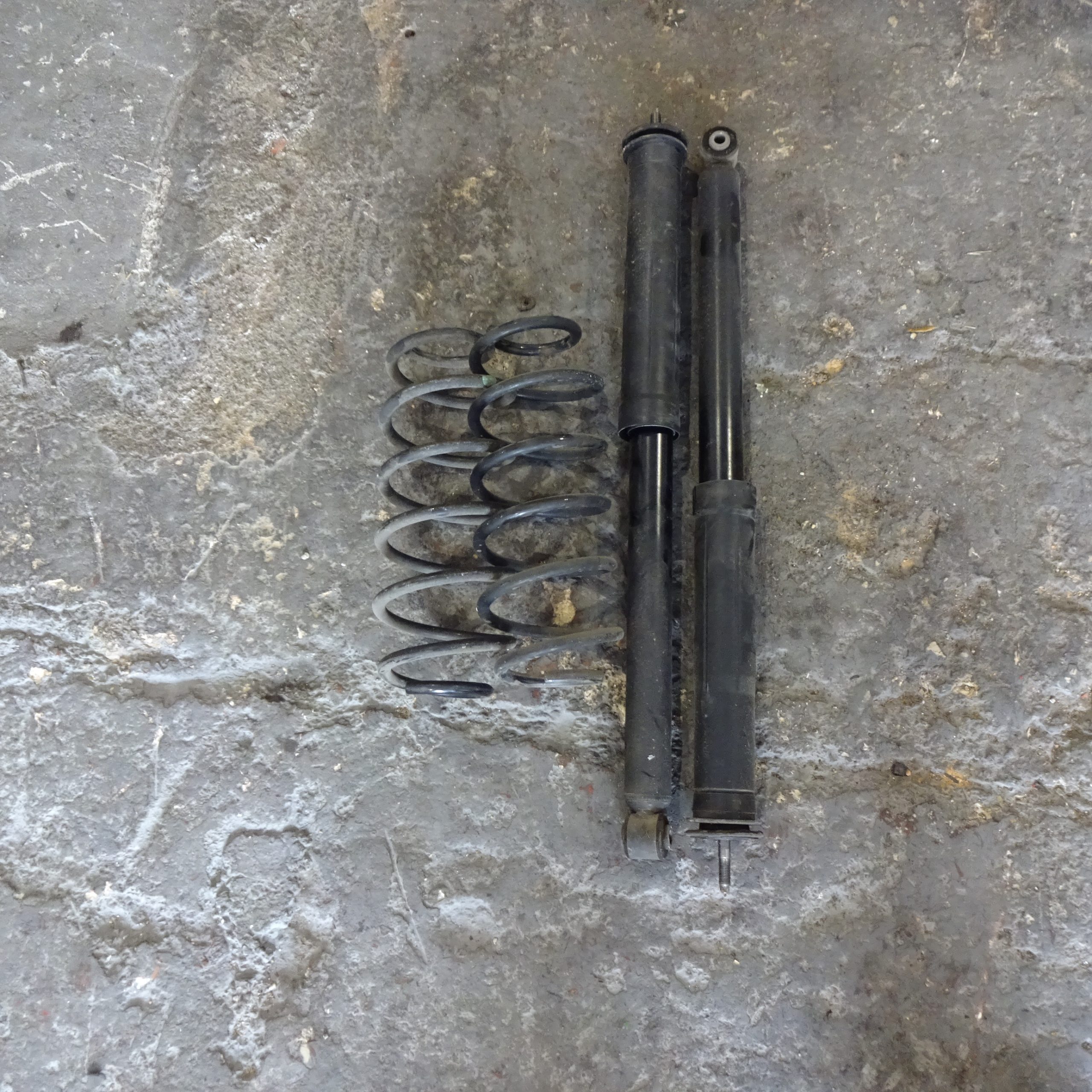 Αμορτισέρ – Ελατήρια Citroen C1/Aygo/108 ’15