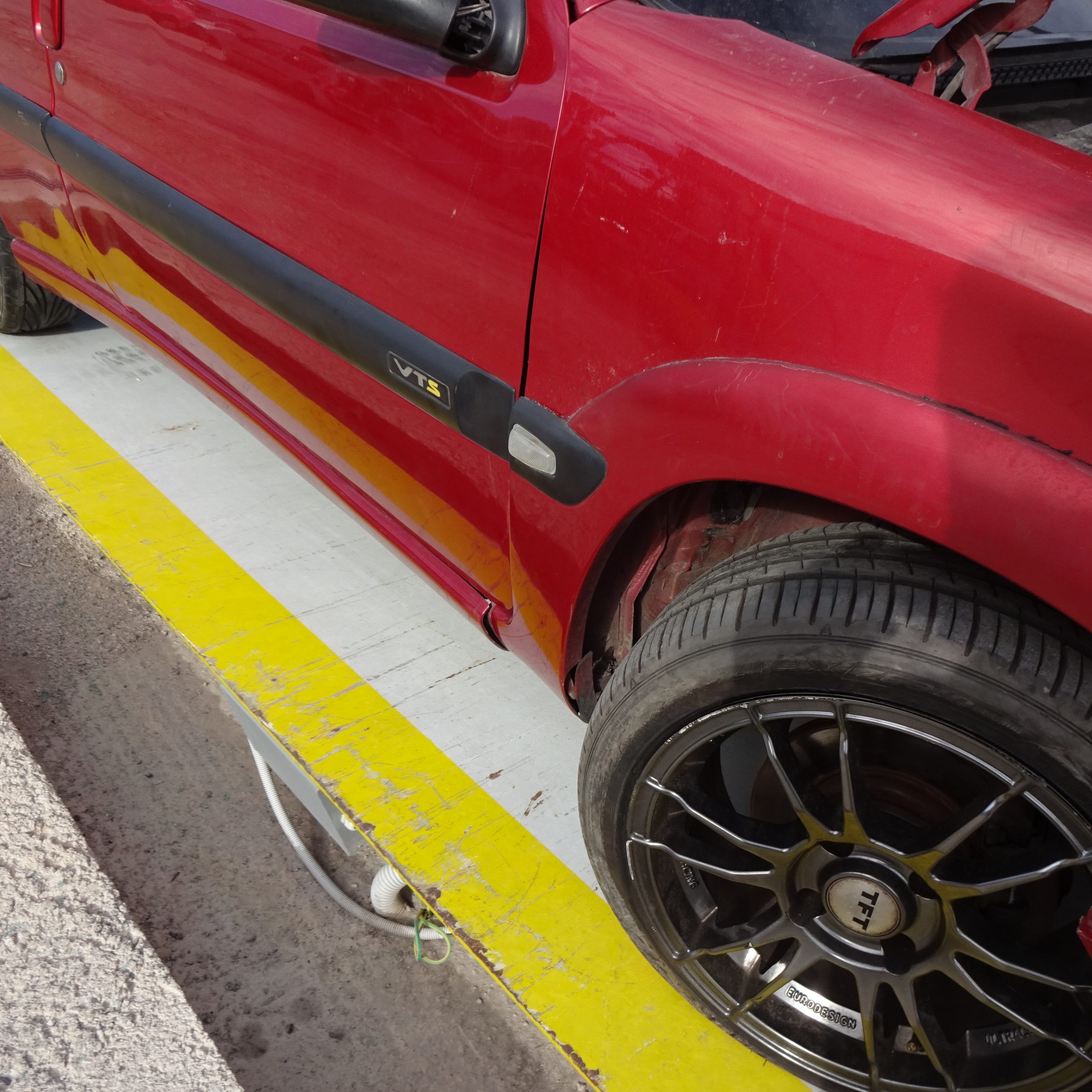 Υαλοκαθαριστήρες Citroen Saxo VTS ’02