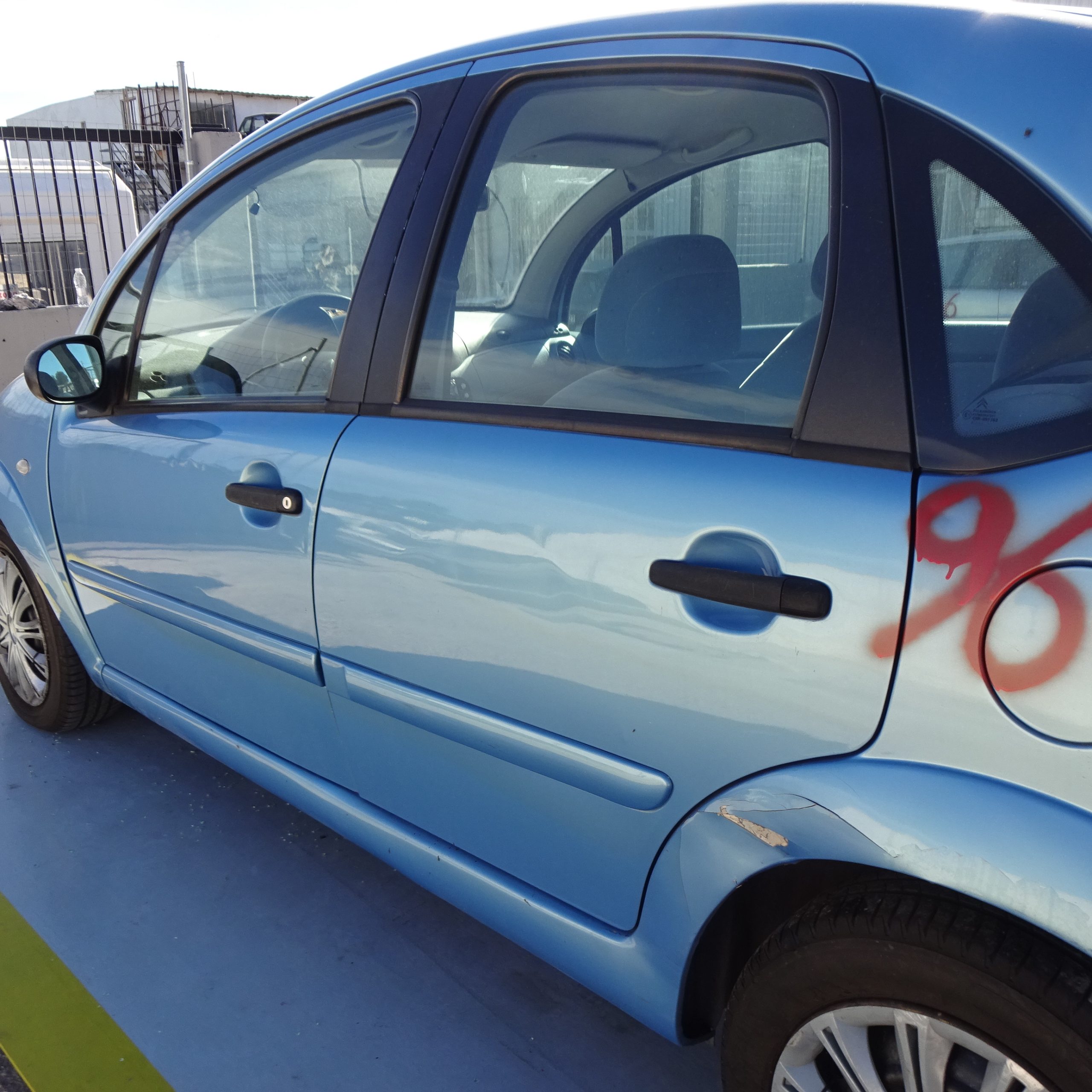 Μεντεσέδες Πορτών Citroen C3 ’03 Προσφορά