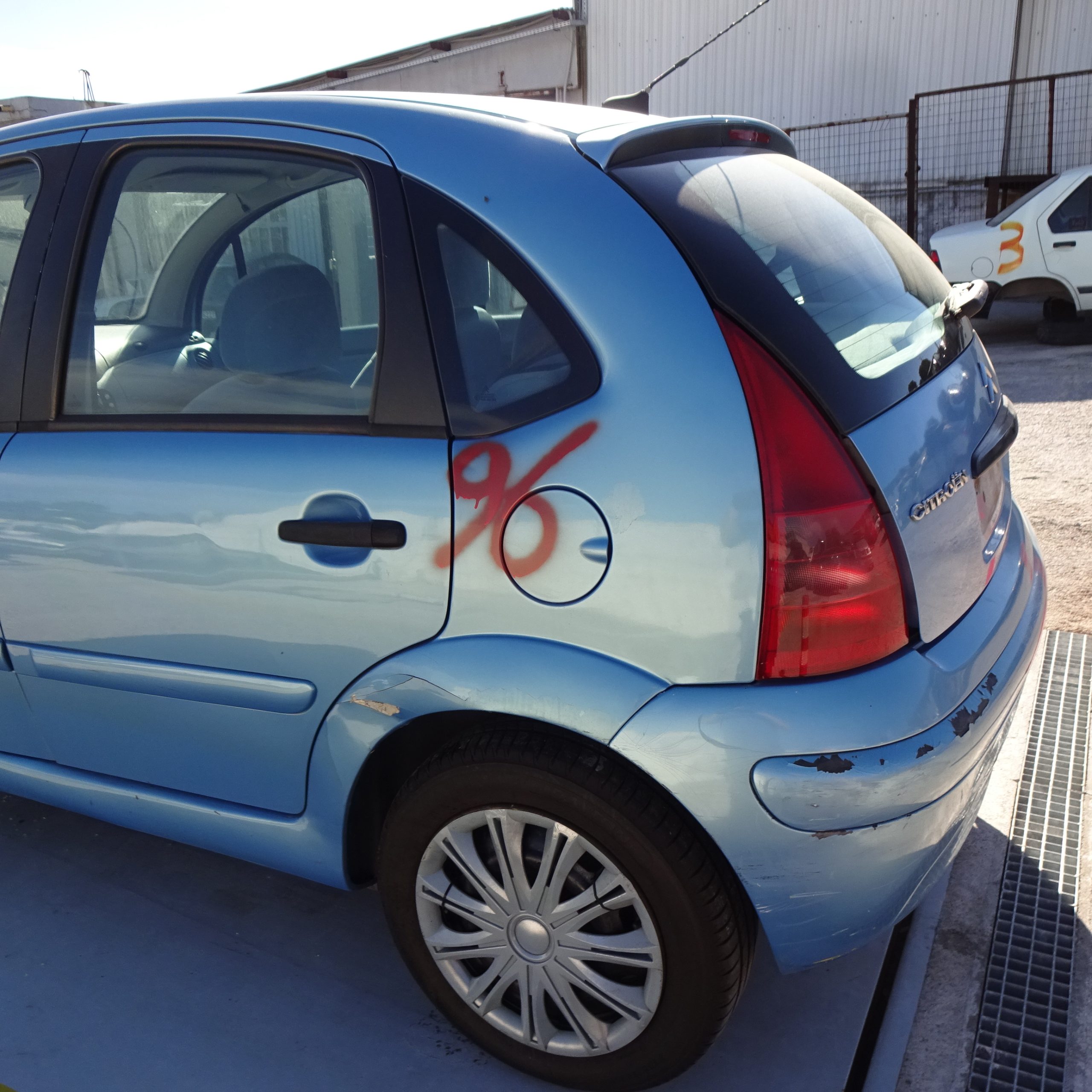 Πορτάκι Ρεζερβουάρ Citroen C3 ’03 Προσφορά
