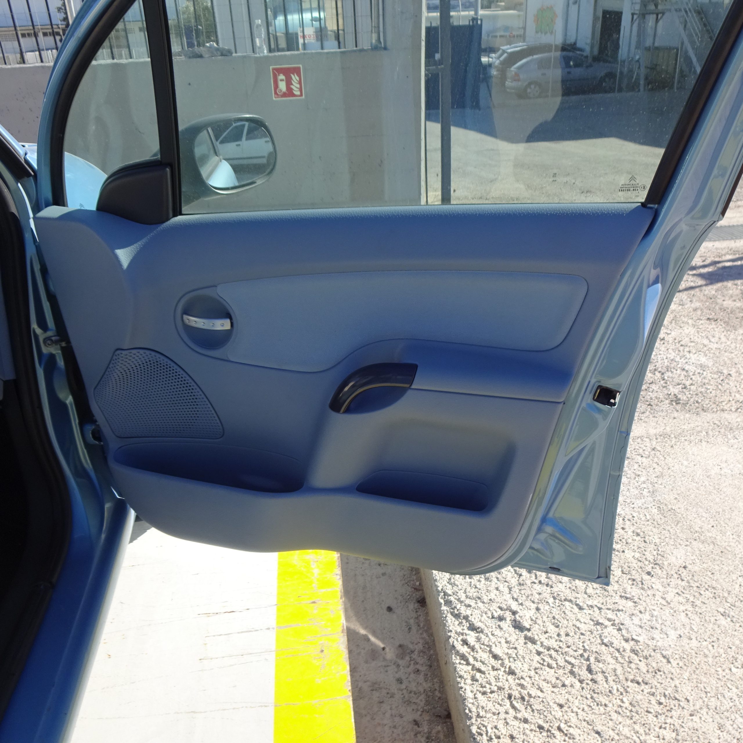 Ταπετσαρία Πόρτας Citroen C3 ’03 Προσφορά