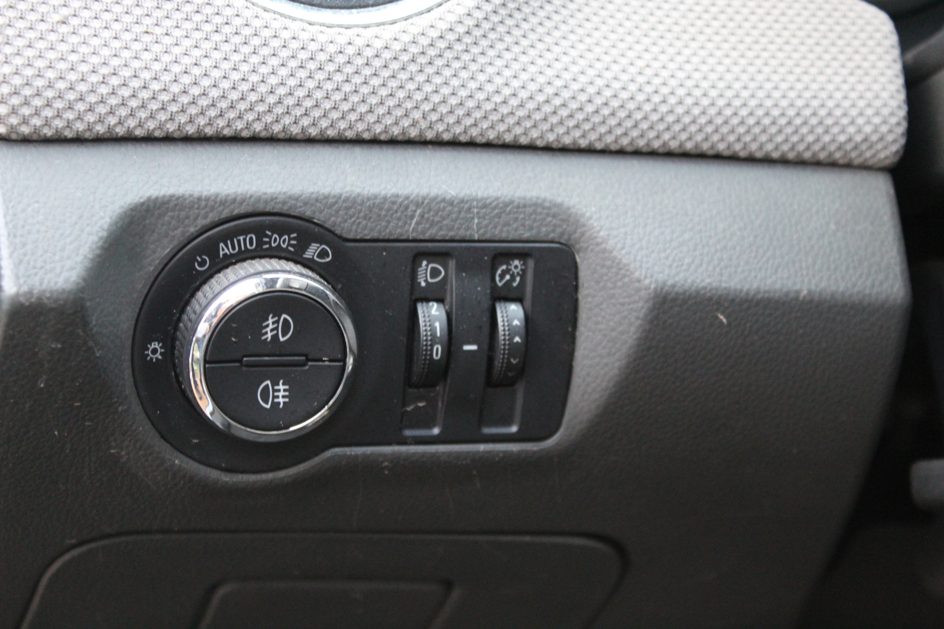 Διακόπτης Φώτων Chevrolet Cruze ’09