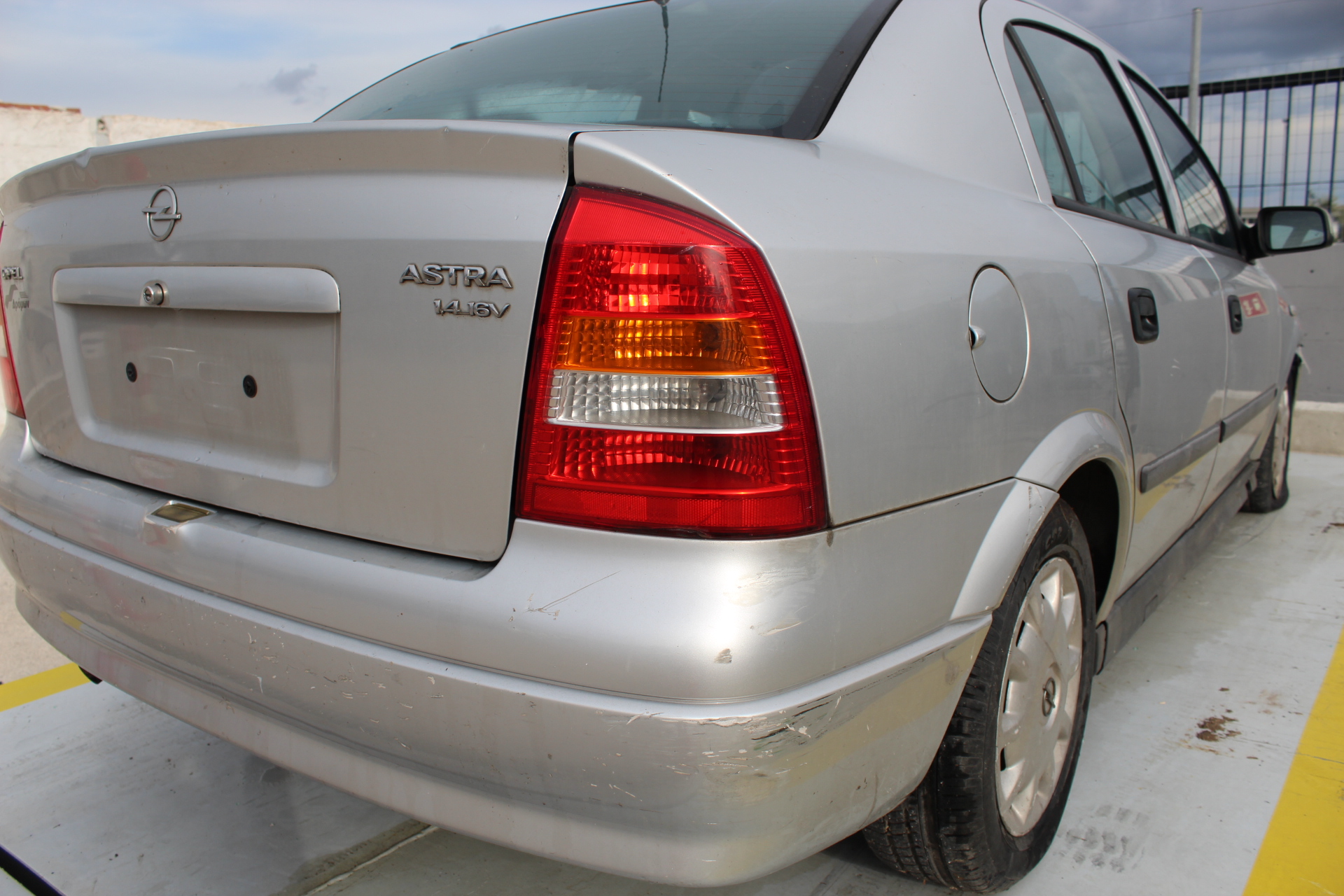 Φτερό Πίσω Opel Astra G ’00