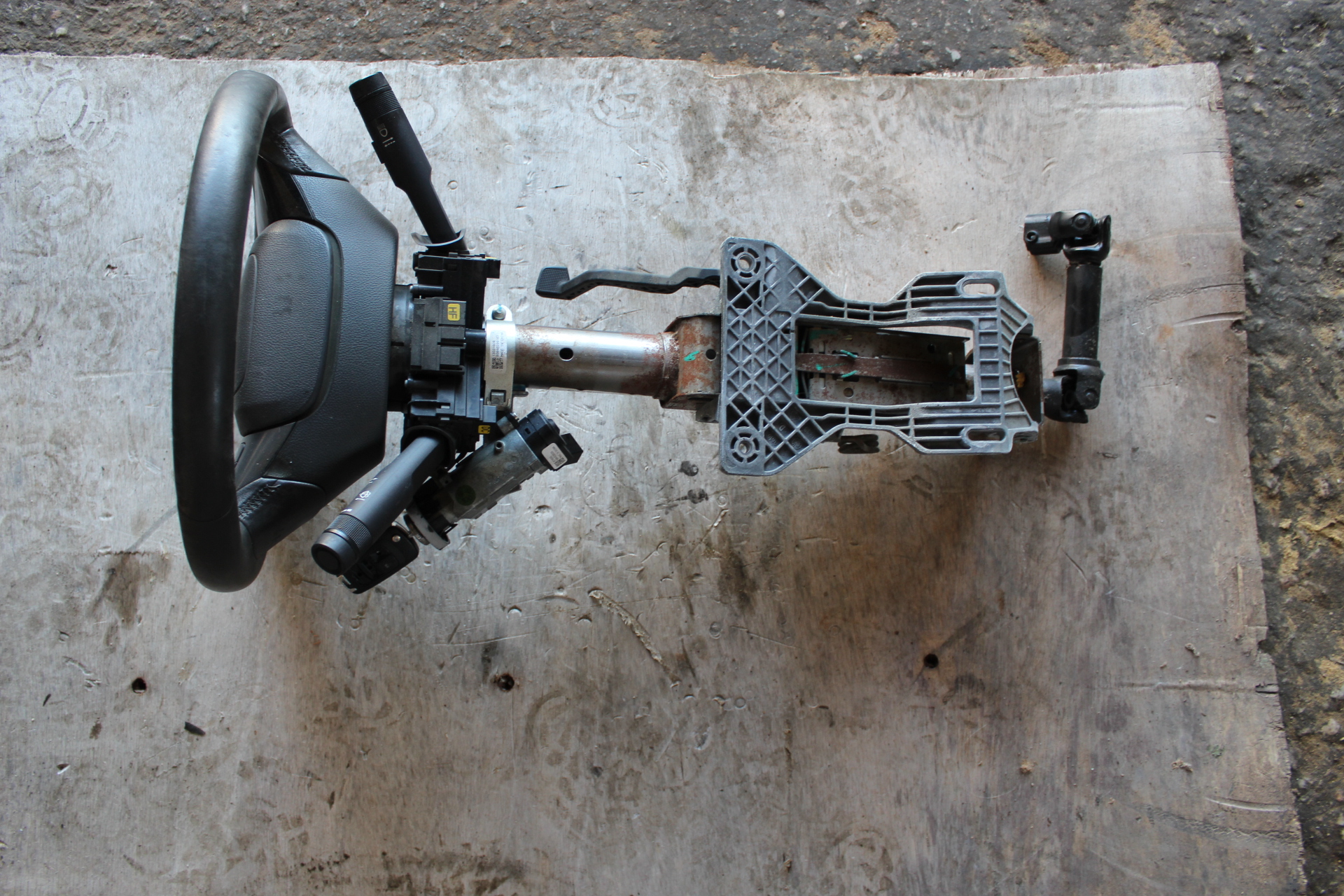 Κολώνα Τιμονιού Chevrolet Cruze ’09