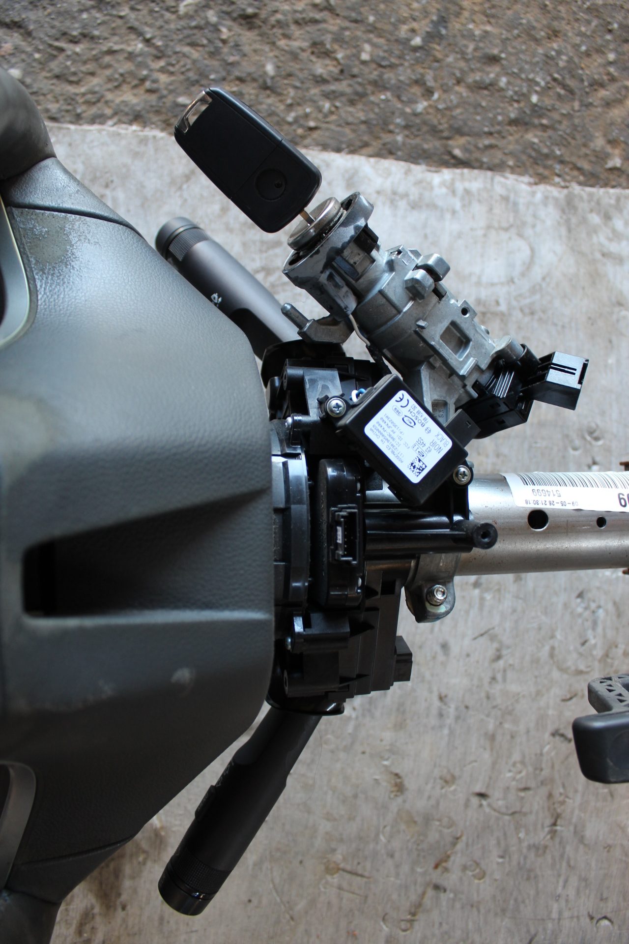 Κλειδαριά Μίζας Chevrolet Cruze ’09