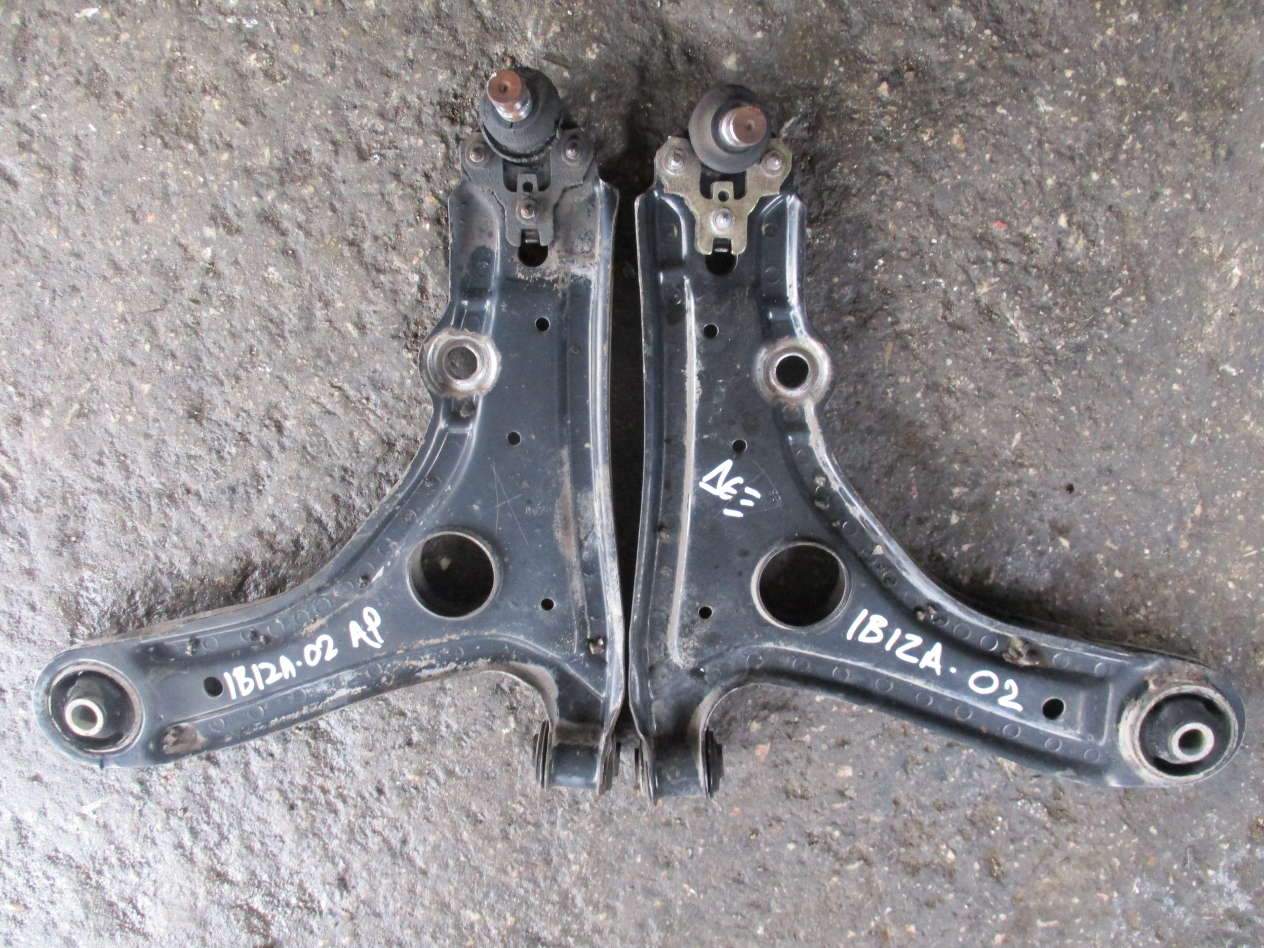 Ψαλίδια Seat Ibiza ’02 Σούπερ Προσφορά Μήνα
