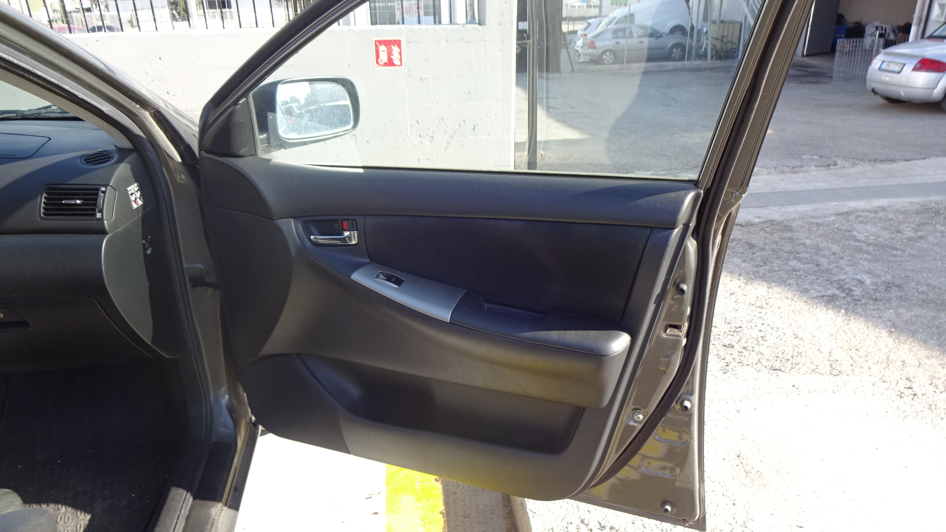 Διακόπτης Παραθύρων Toyota Corolla ’05