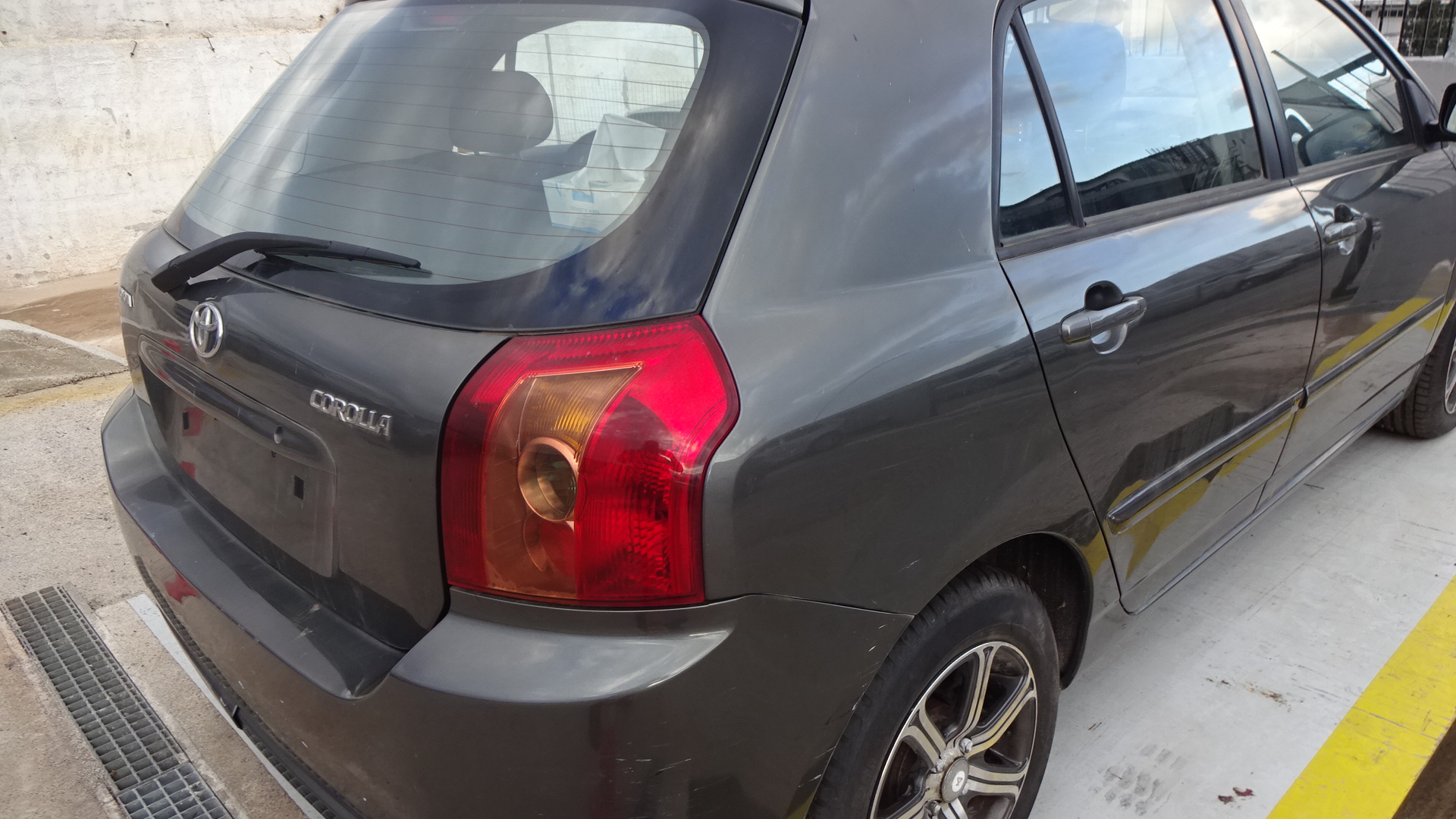 Φανάρια Πίσω Toyota Corolla ’05