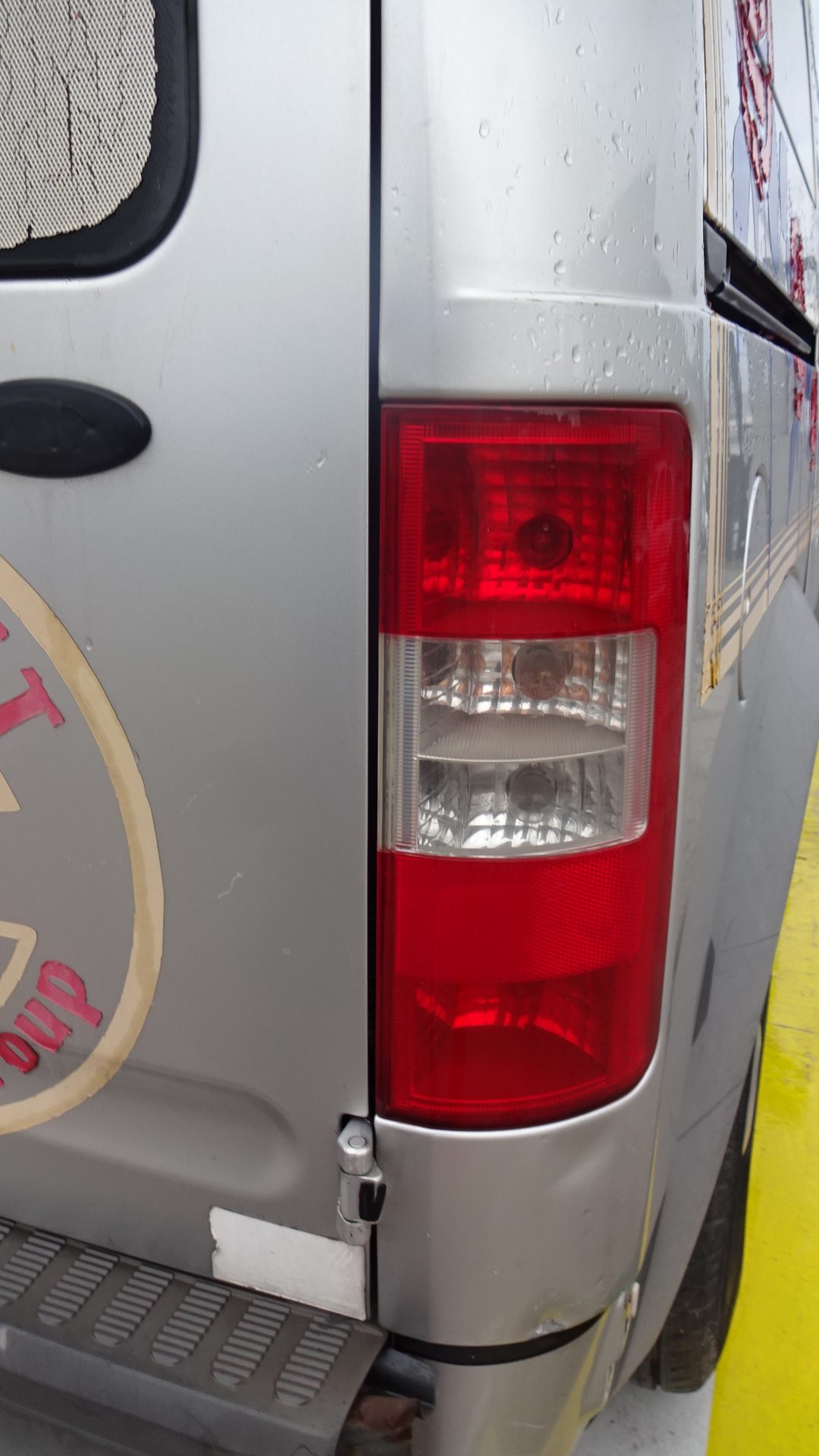 Φανάρια Πίσω Ford Transit Connect ’06 Προσφορά.