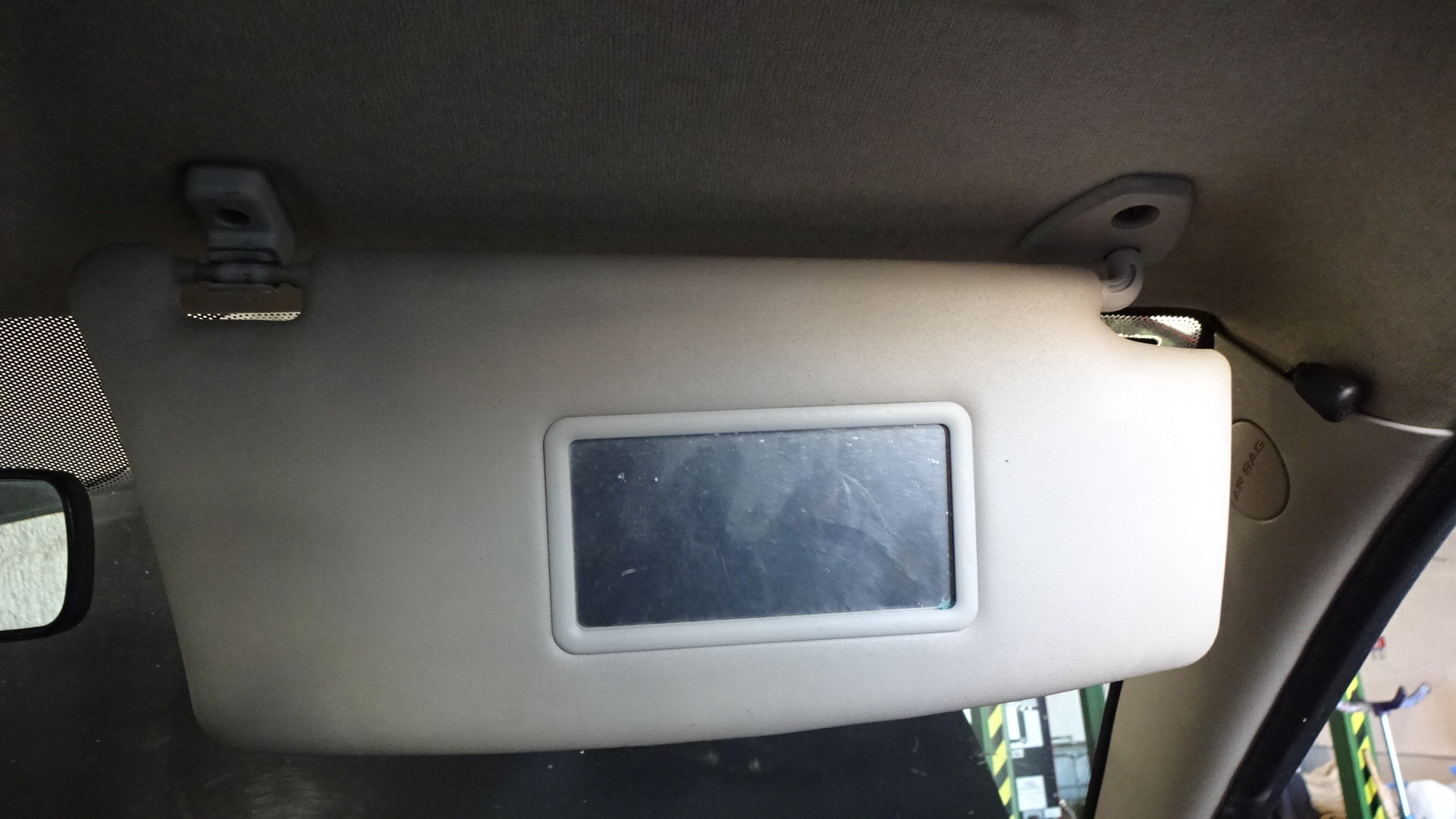 Σκιάδια Lancia Ypsilon ’06