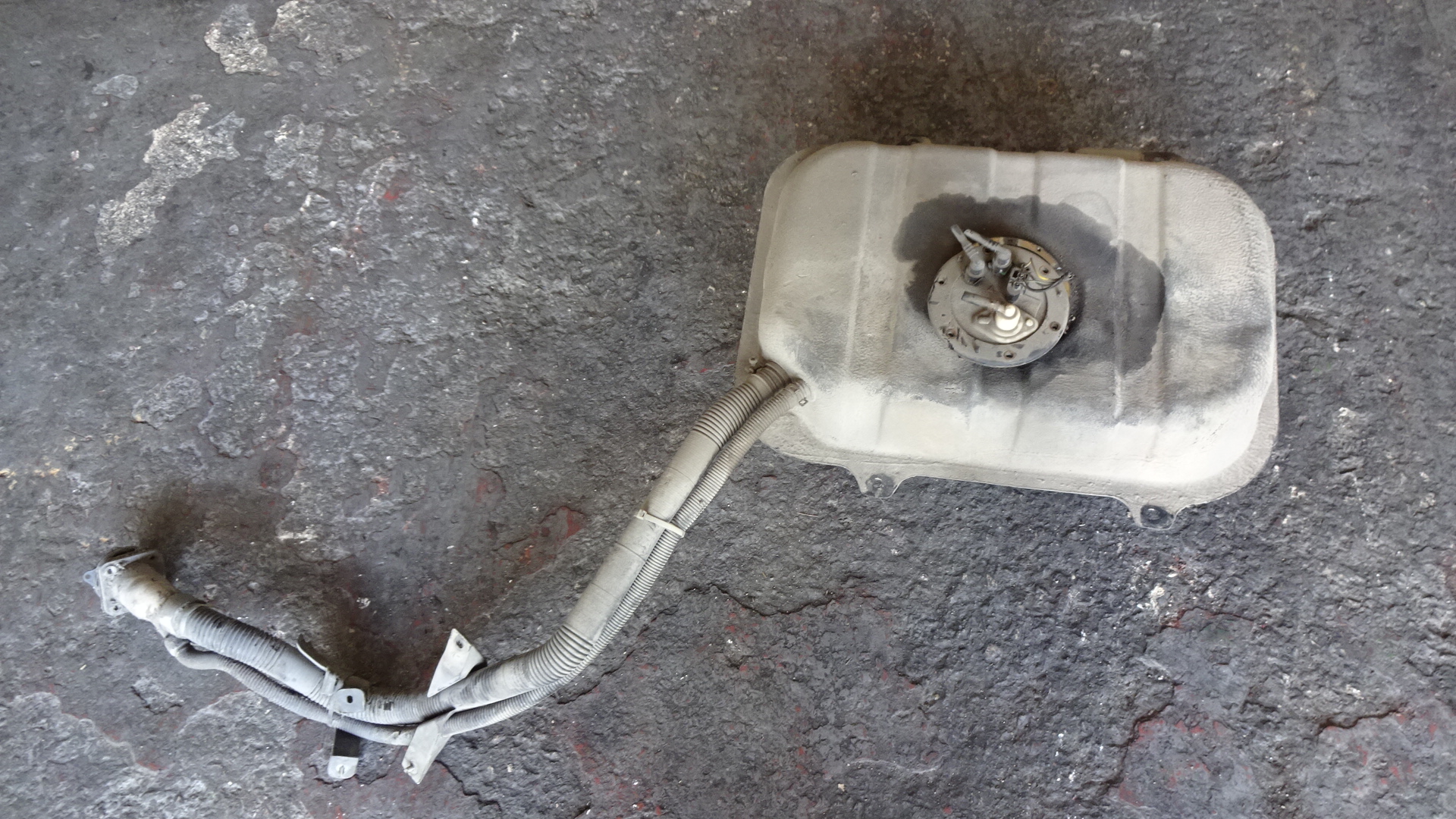 Ρεζερβουάρ Βενζίνης Hyundai Atos ’99 Προσφορά.