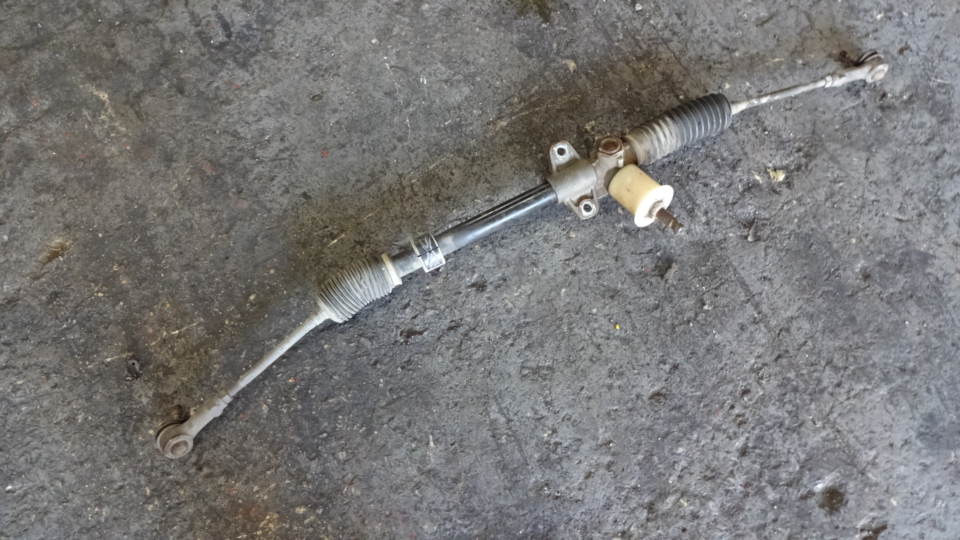 Κρεμαργιέρα Hyundai Atos ’99 Προσφορά.