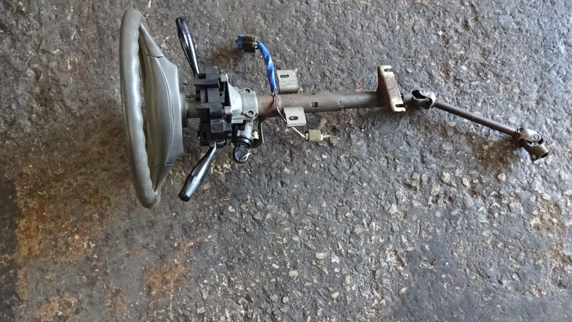 Κολώνα Τιμονιού Hyundai Atos ’99 Προσφορά.