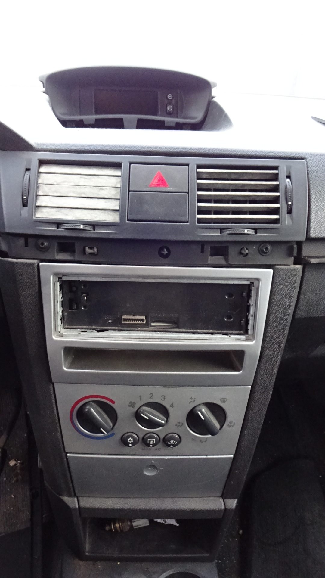 Χειριστήρια Καλοριφέρ Opel Meriva ’05