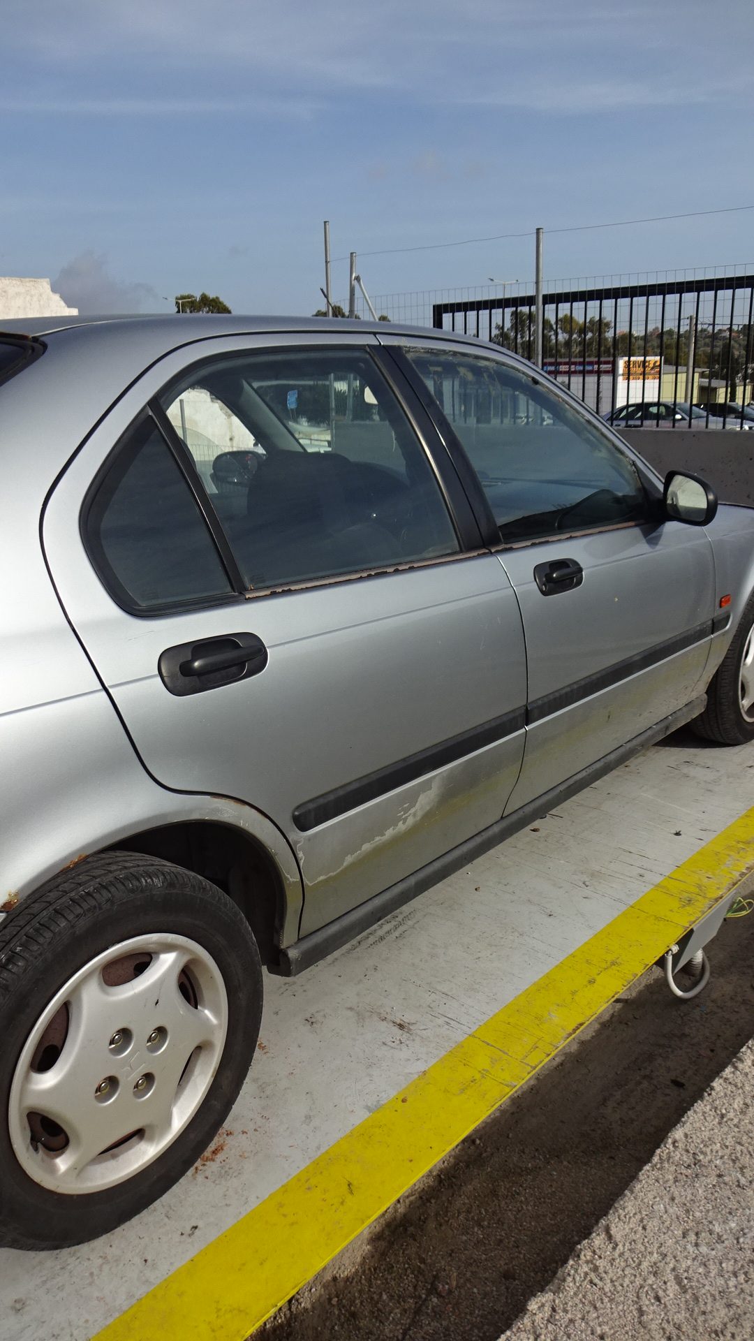 Παράθυρα Εμπρός-Πίσω Honda Civic ’99 Προσφορά.
