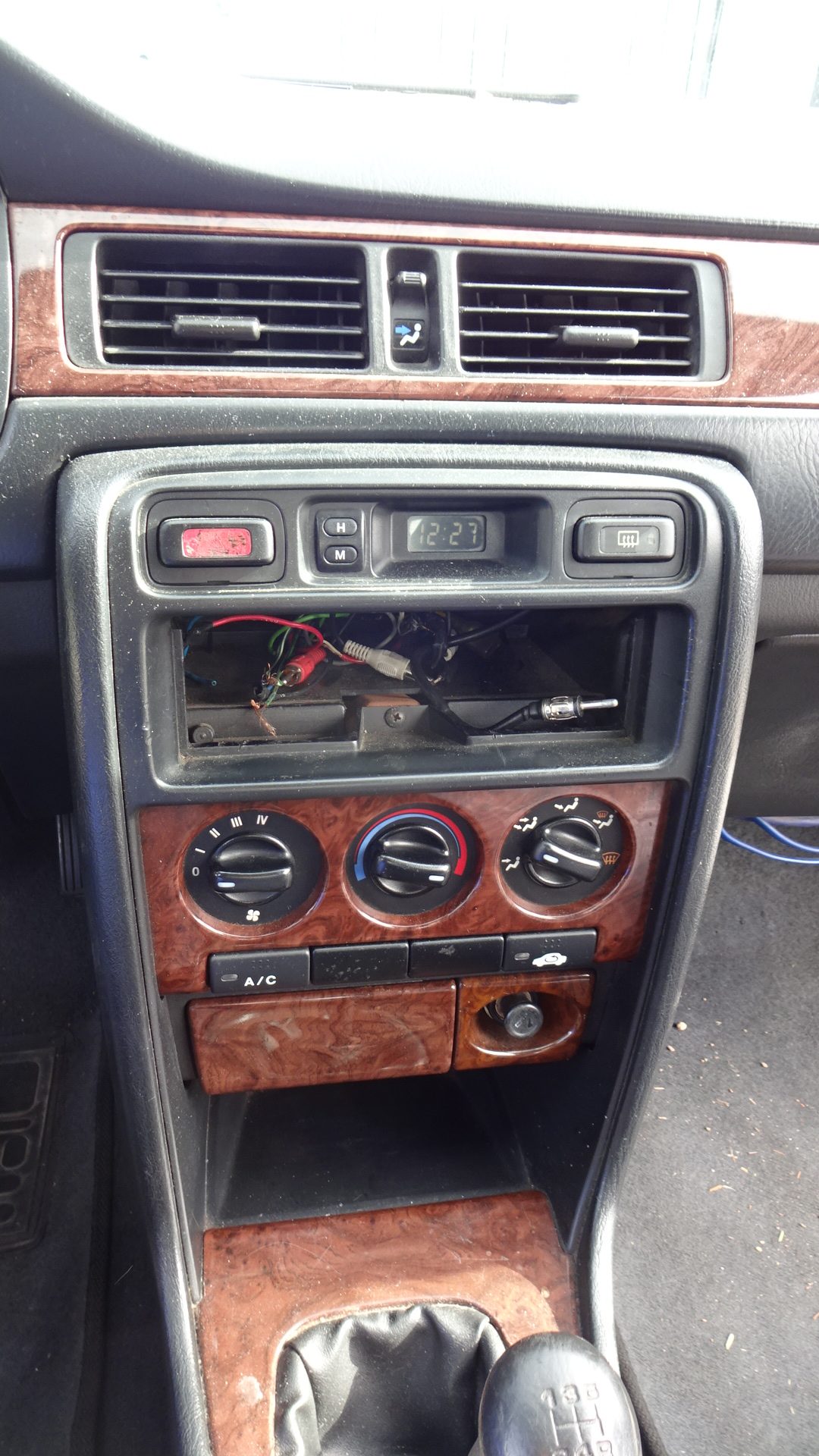 Χειριστήρια Κλιματισμού-Καλοριφέρ Honda Civic ’99 Προσφορά.