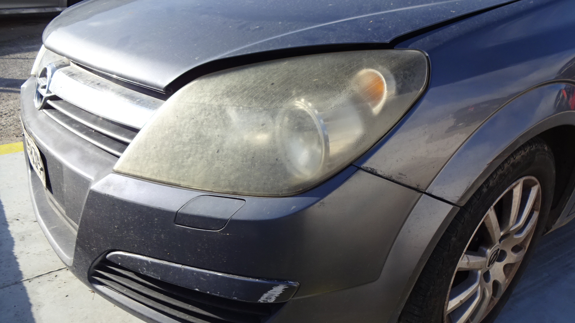 Φτερό Εμπρός Opel Astra H ’05