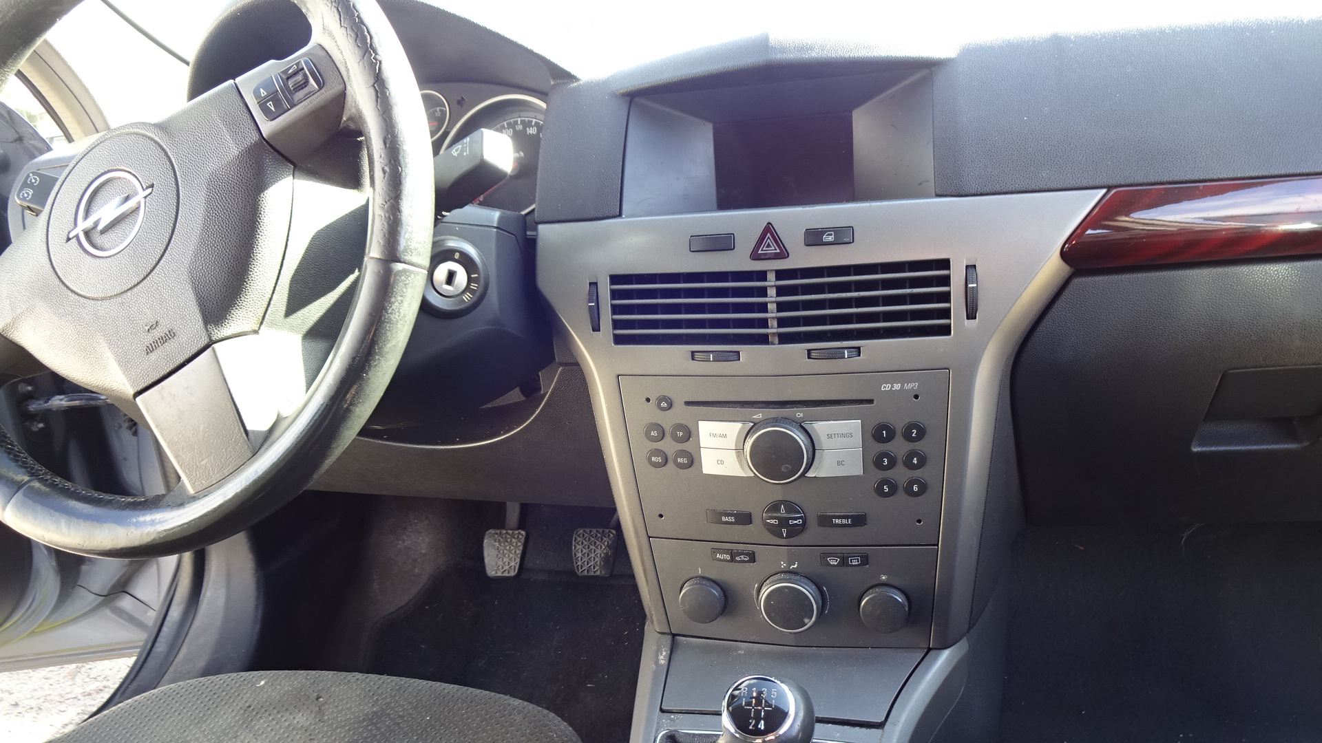 Κονσόλα Opel Astra H ’05