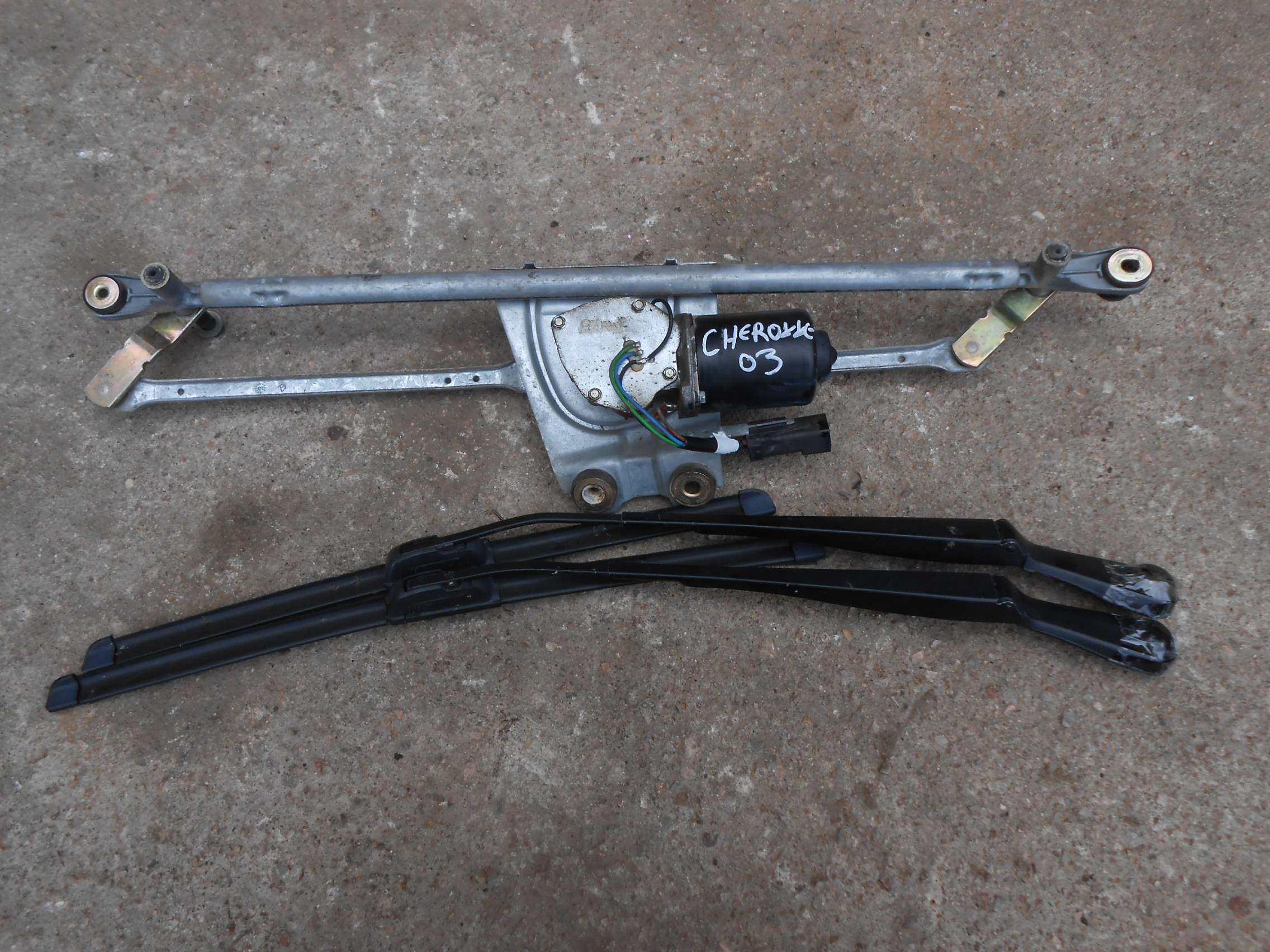 Μοτέρ Υαλοκαθαριστήρων Jeep Cherokee KJ ’04