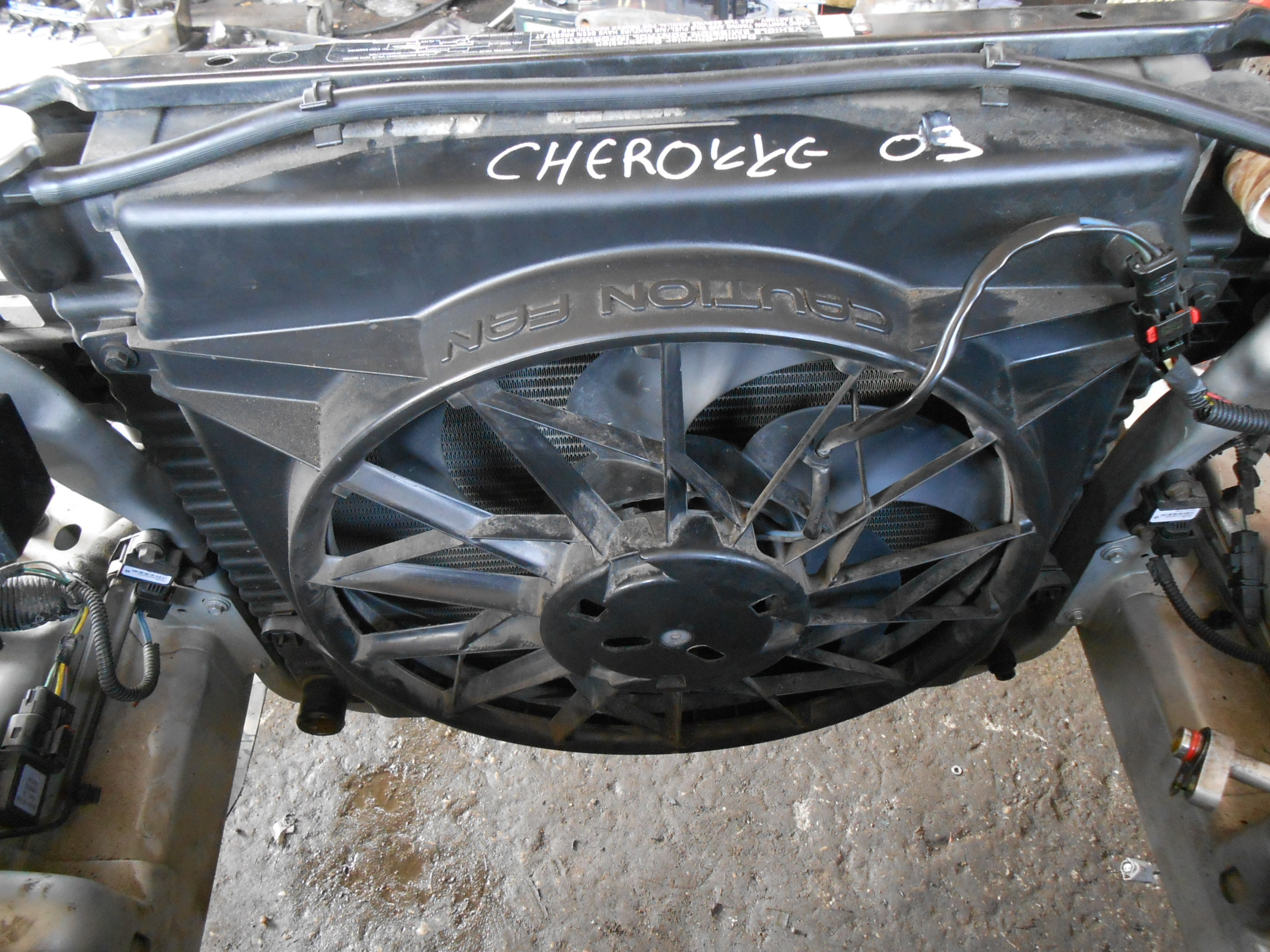 Βεντιλατέρ Ψυγείων Jeep Cherokee KJ ’04