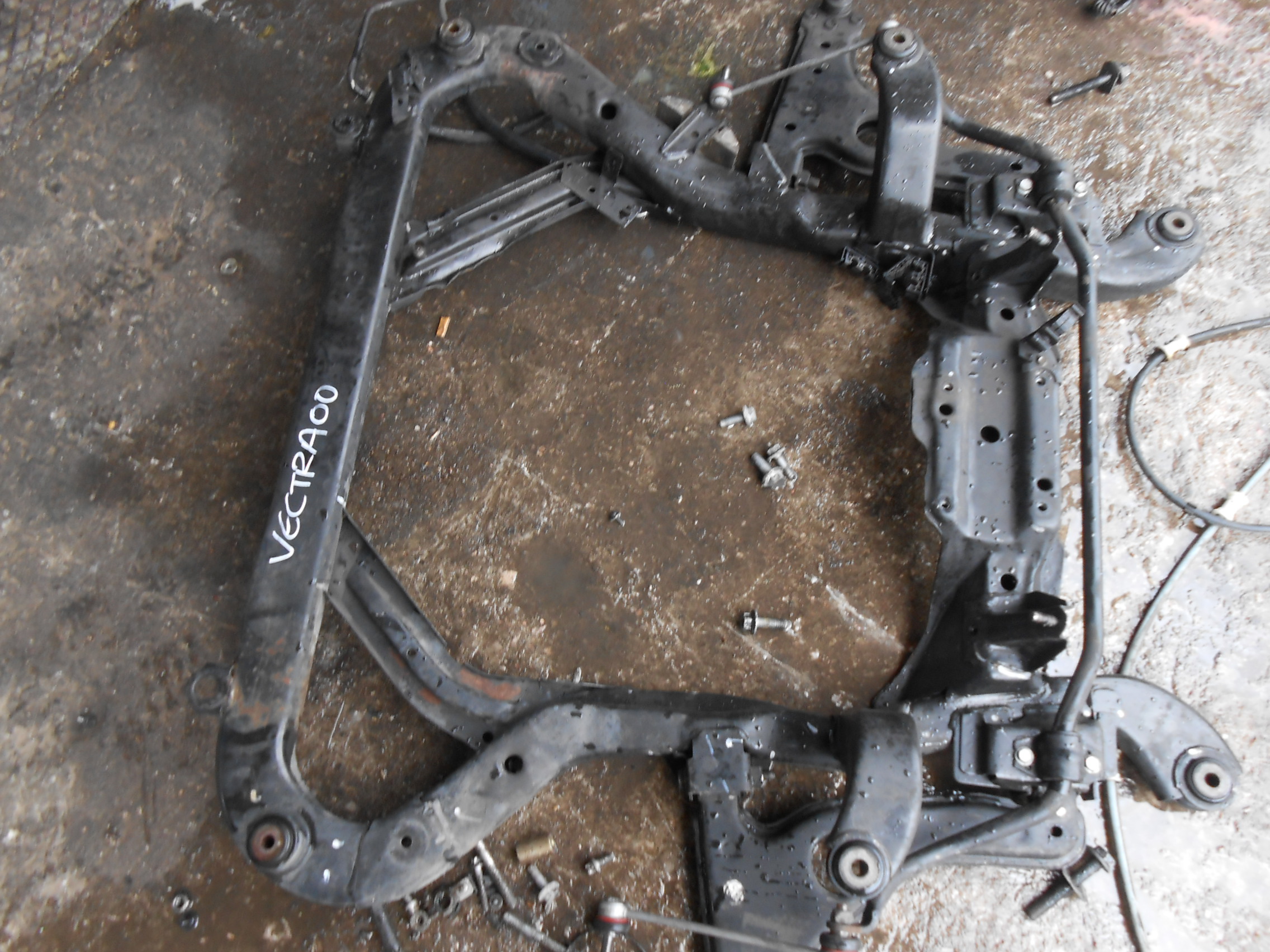 Γέφυρα Εμπρός Opel Vectra ’99 Προσφορά.