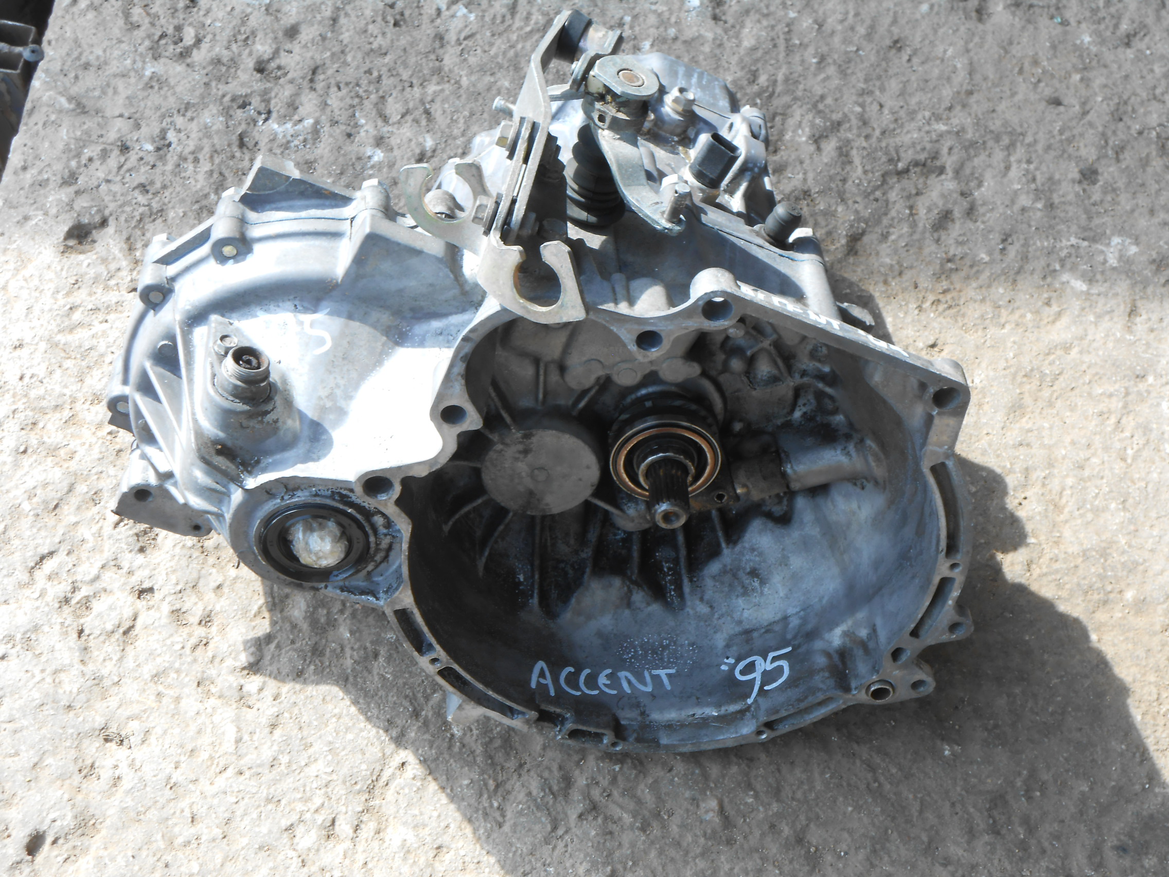 Χειροκίνητο Σασμάν Hyundai Accent ’95