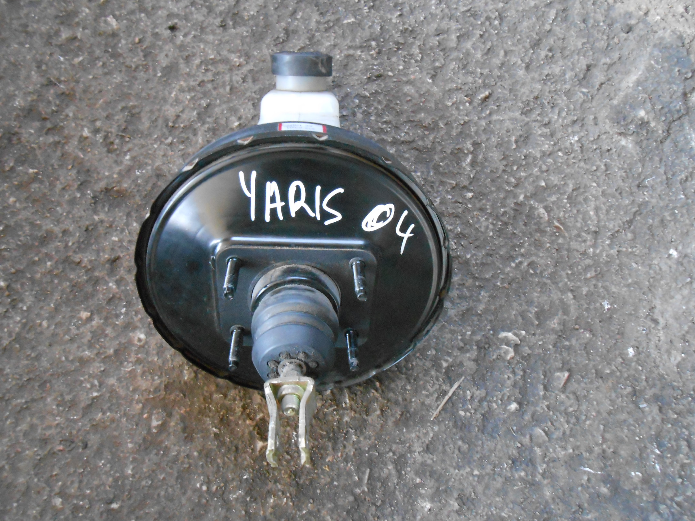 Σεβρόφρενο Toyota Yaris Verso ’00 Προσφορά.