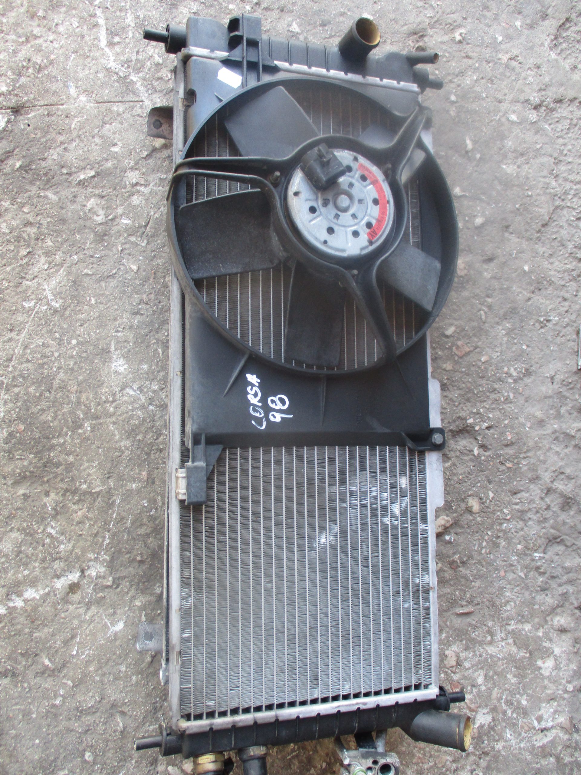 Ψυγείο Νερού Opel Corsa B ’96 Προσφορά.