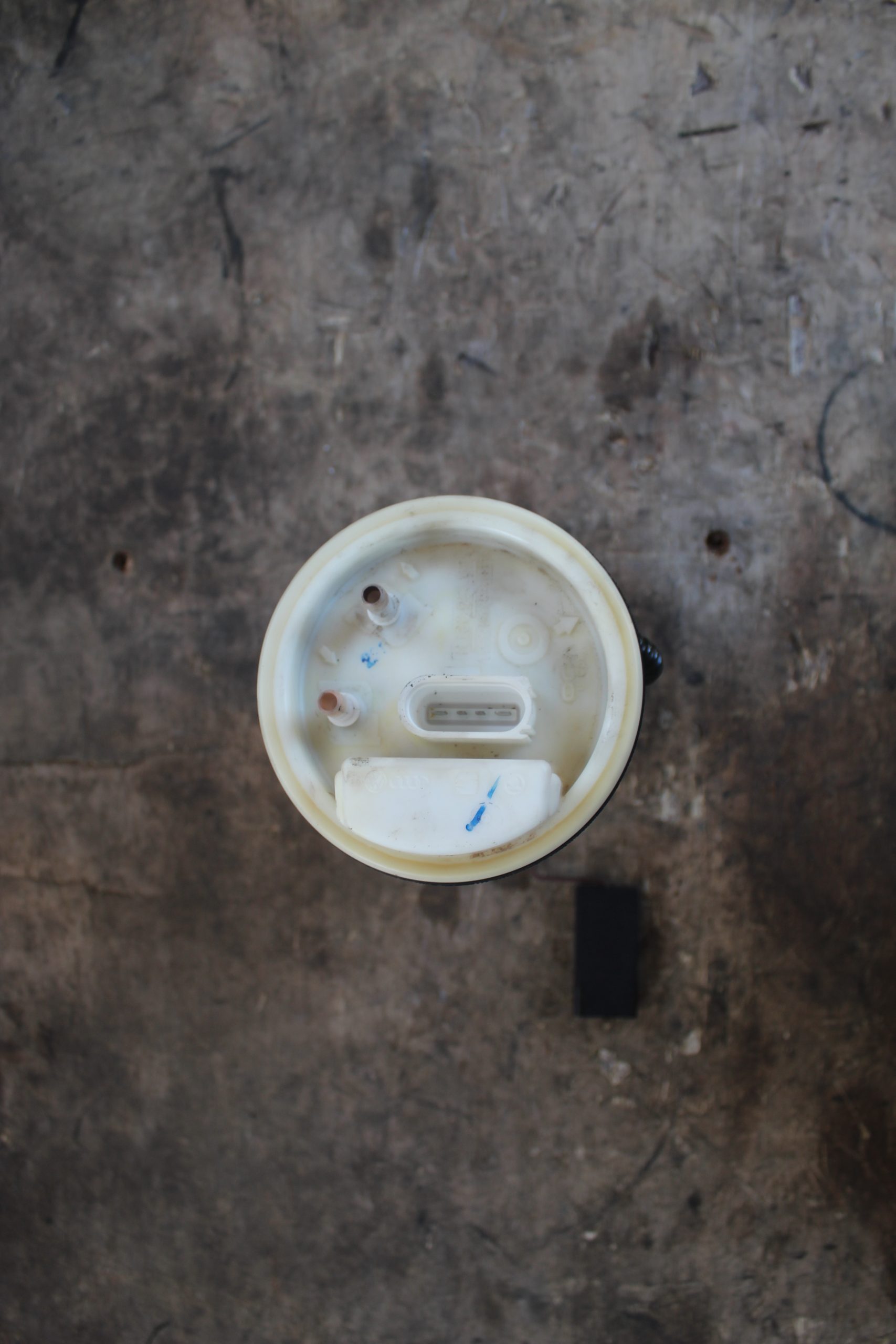 Αντλία Βενζίνης VW Golf ’01 Προσφορά.