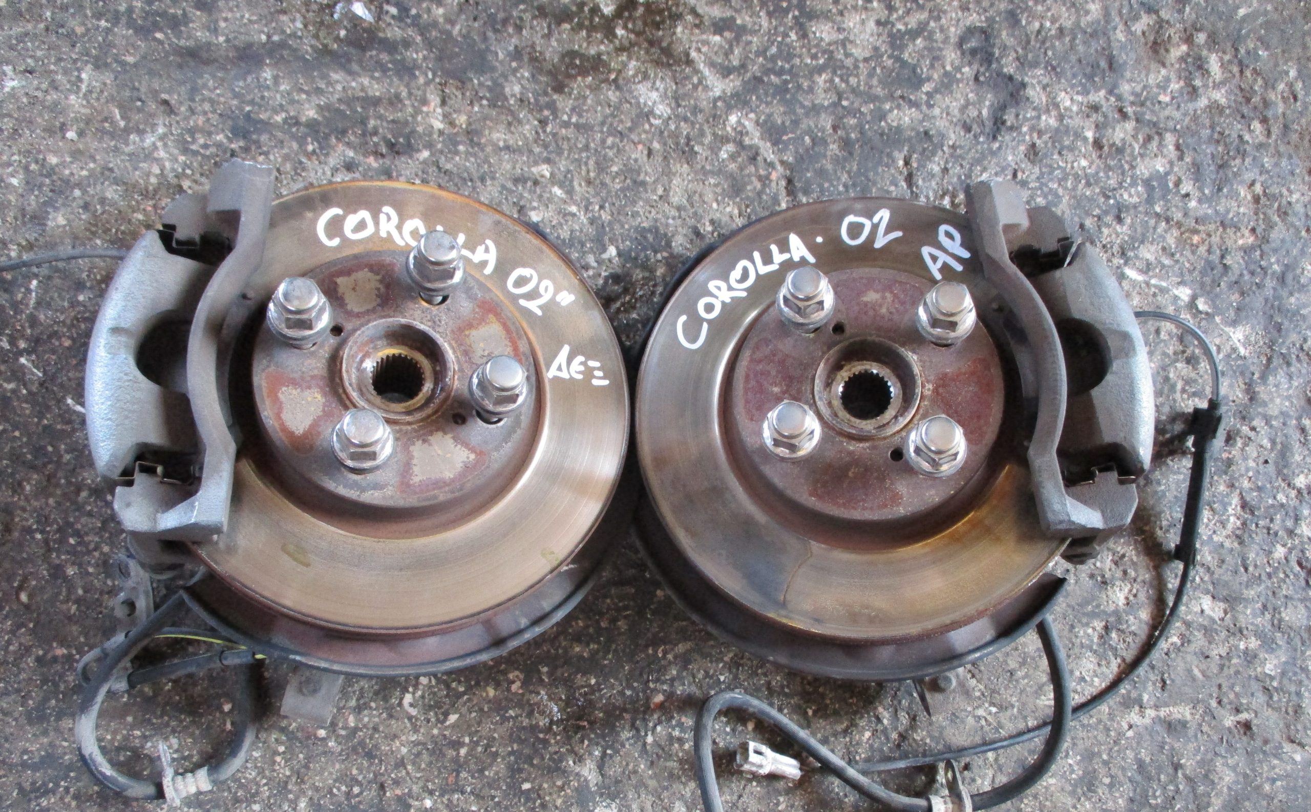 Δαγκάνες Toyota Corolla ’05