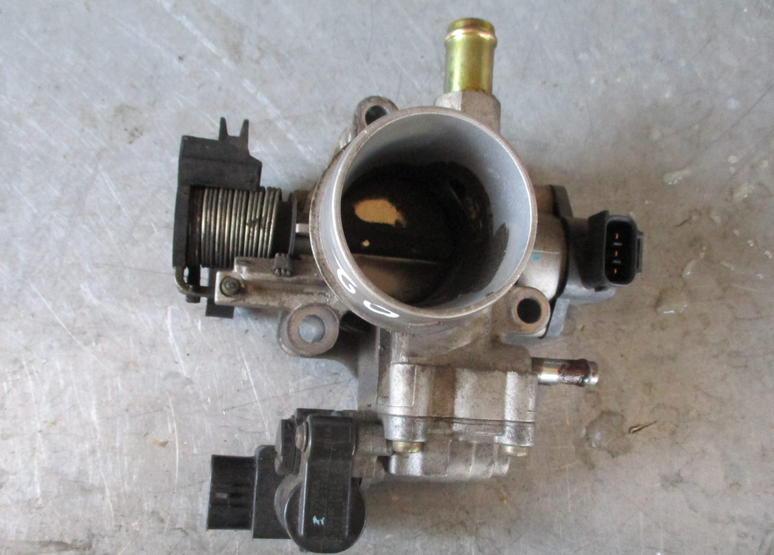 Πεταλούδα Γκαζιού (22210-00090, 2270-22050)Toyota Corolla ’05