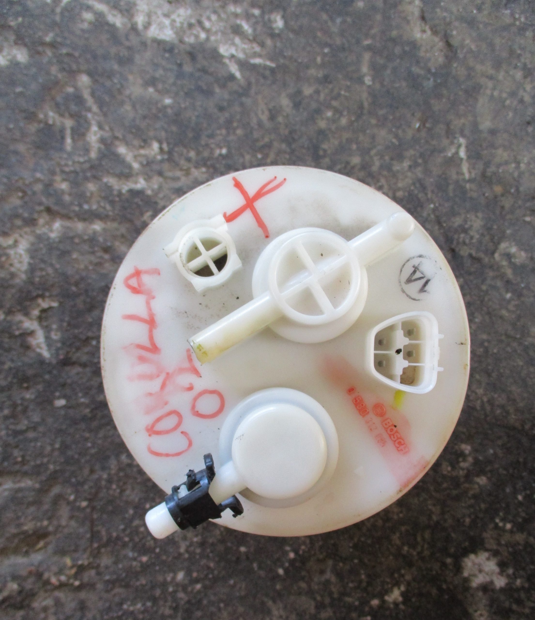 Αντλία Βενζίνης Toyota Corolla ’05