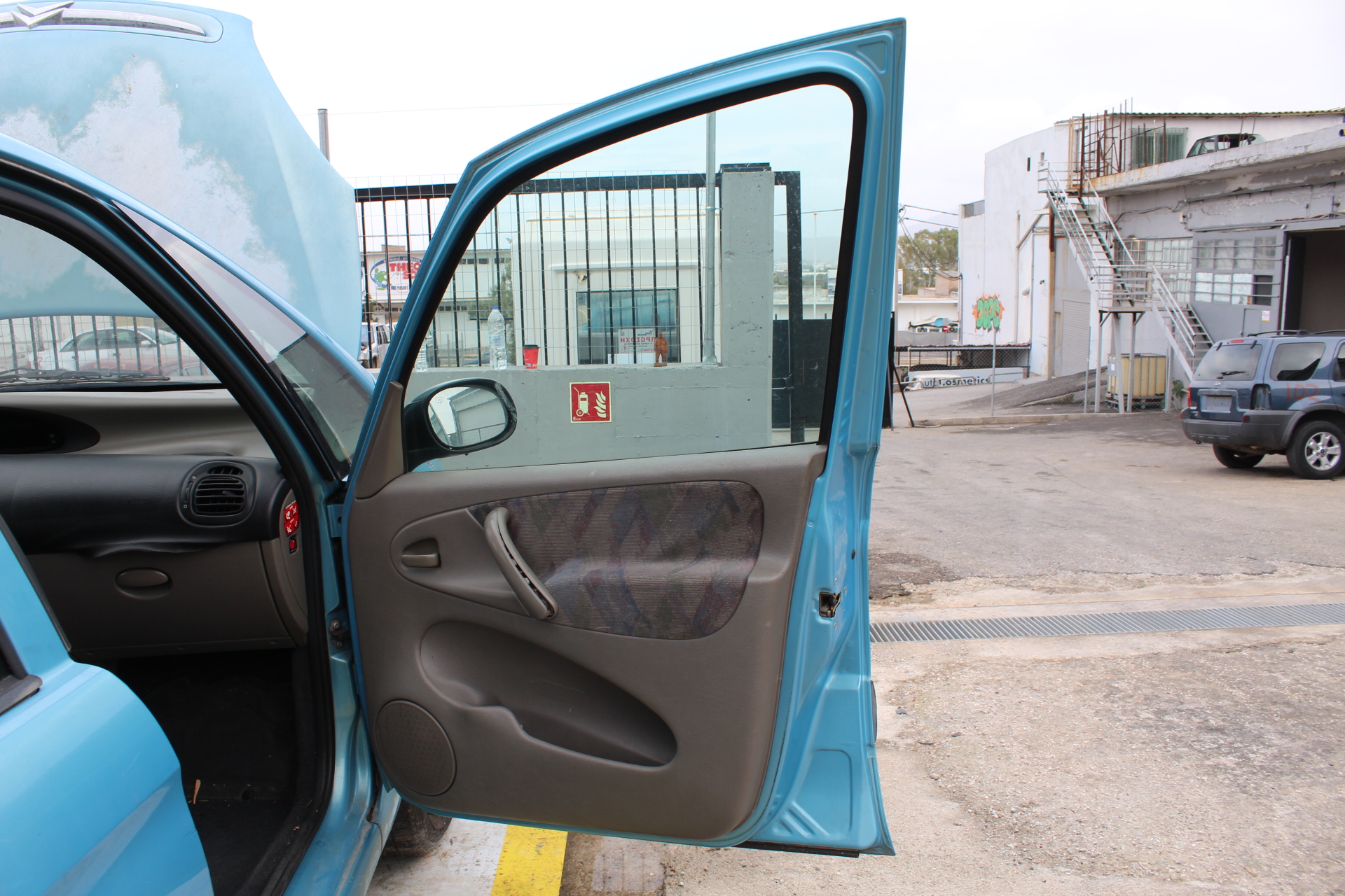 Πάνελ Πόρτων Citroen Xsara Picasso ’05 Προσφορά.