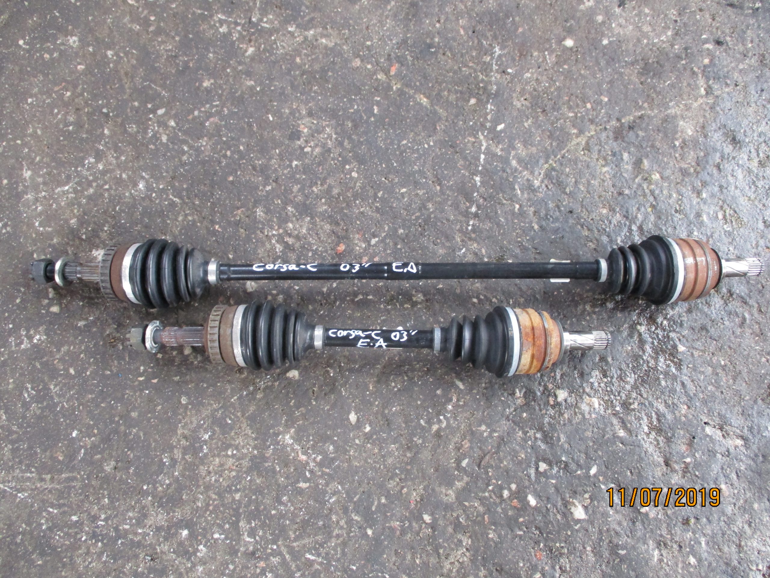 Ημιαξόνιο Αριστερό-Δεξί Opel Corsa C ’06 Προσφορά.