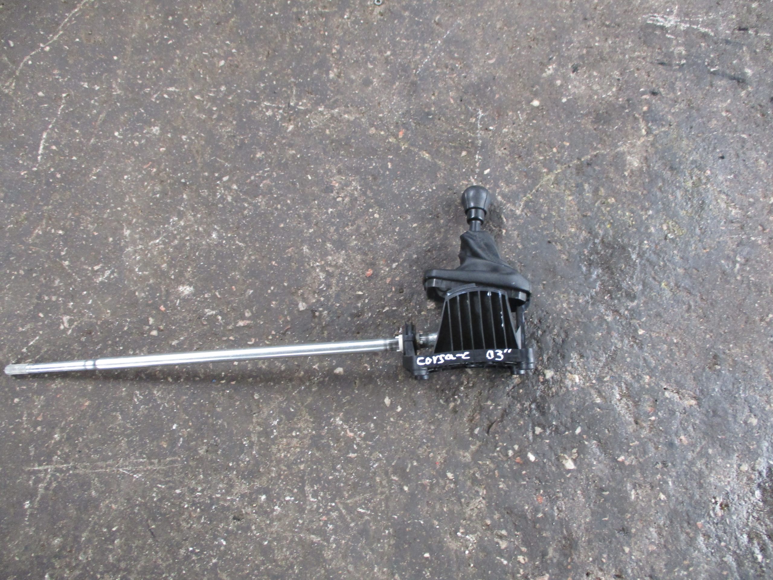 Λεβιές Ταχυτήτων Opel Corsa C ’06 Προσφορά.