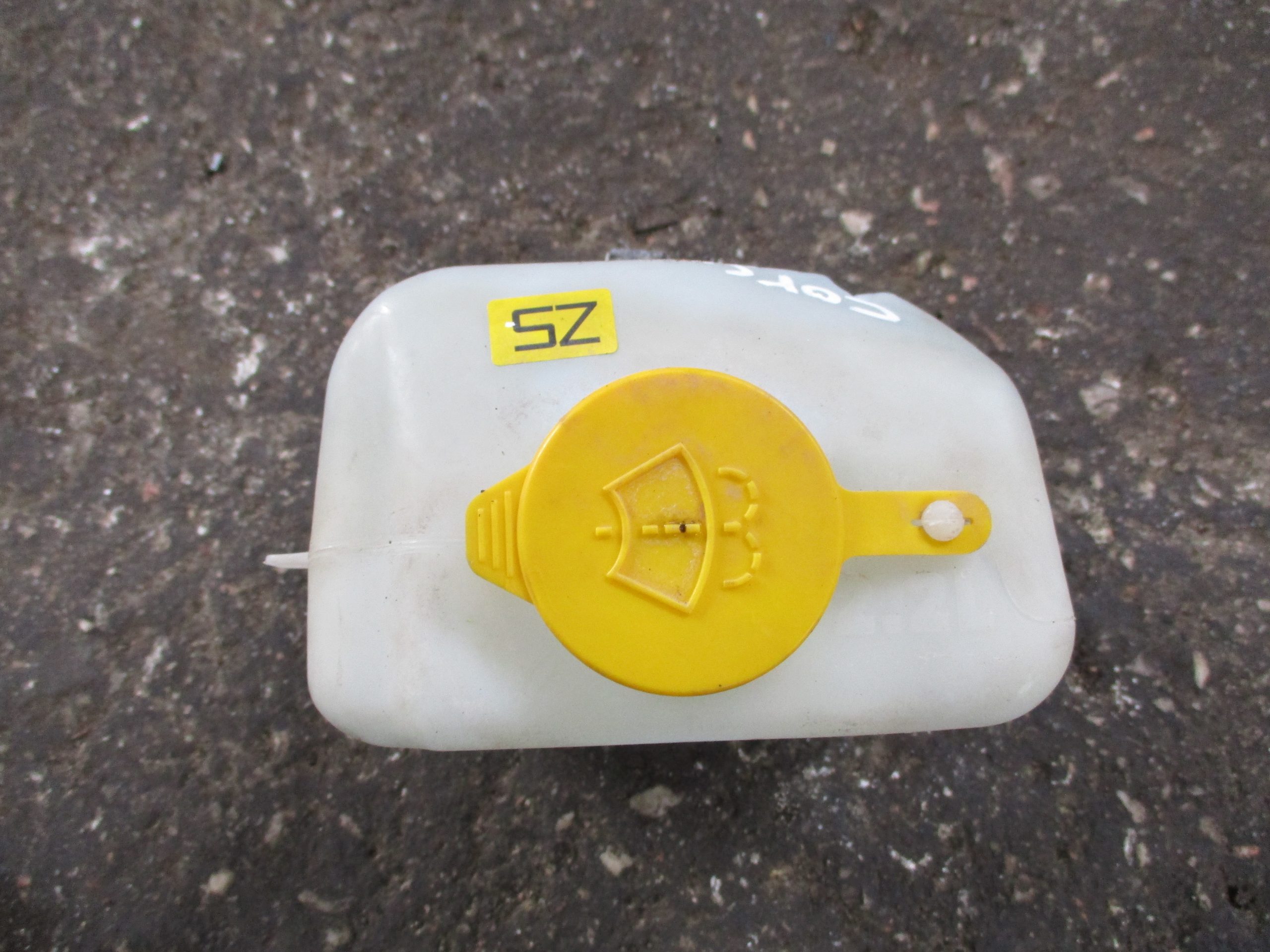 Δοχείο Νερού Υαλοκαθαριστήρων Opel Corsa C ’06 Προσφορά.