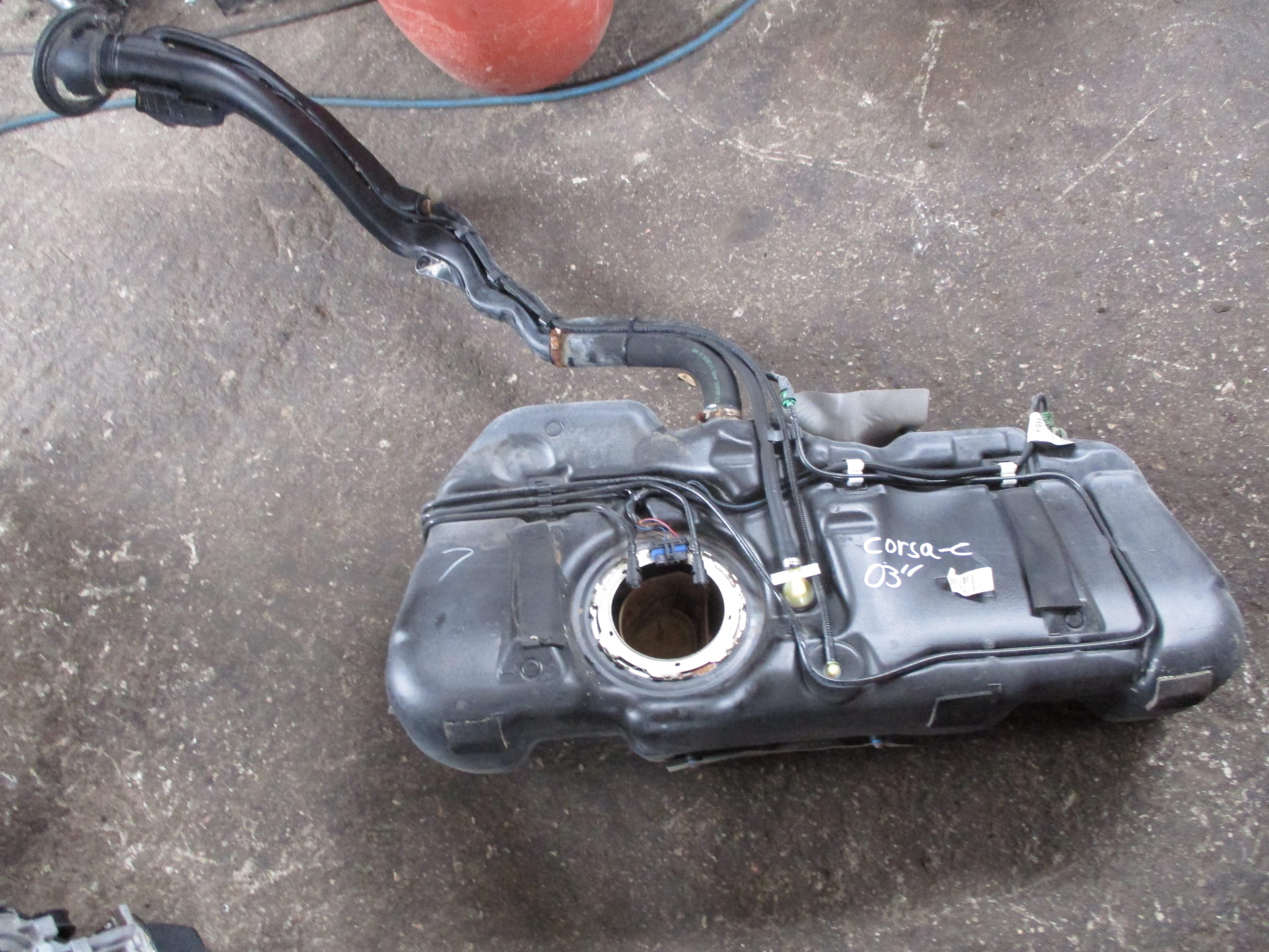 Ρεζερβουάρ Βενζίνης Opel Corsa C ’06 Προσφορά.