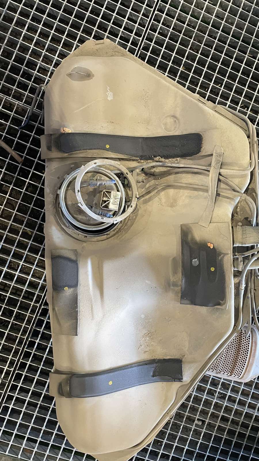 Αντλία Βενζίνης Opel Vectra ’99 Προσφορά.