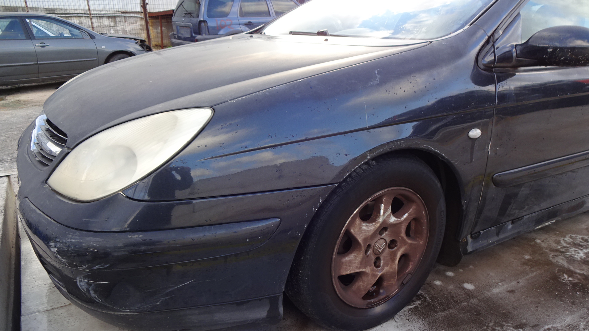 Φτερό Εμπρός Citroen C5 ’01 Προσφορά