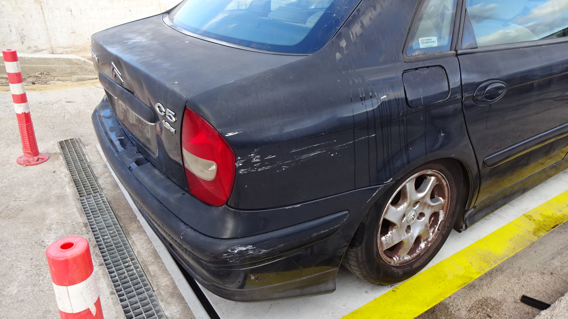 Φτερό Πίσω Citroen C5 ’01 Προσφορά