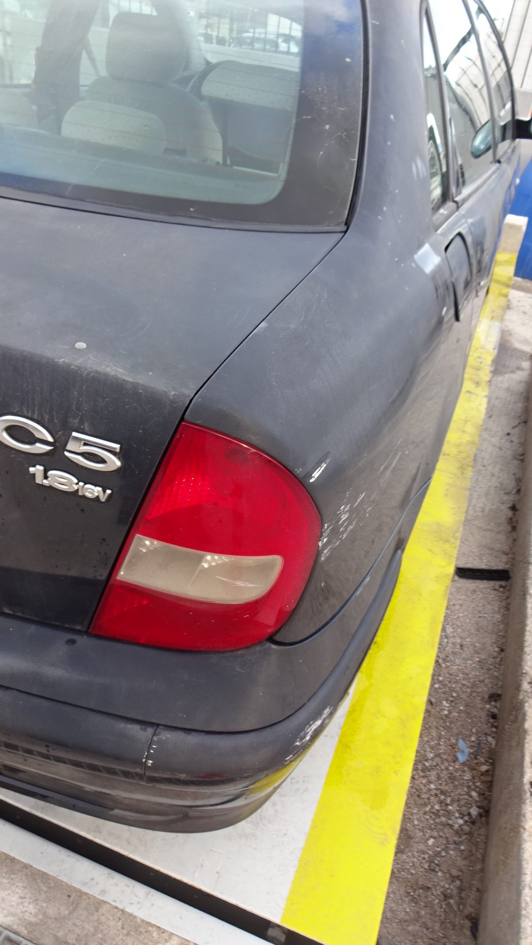 Φανάρια Πίσω Citroen C5 ’01 Προσφορά