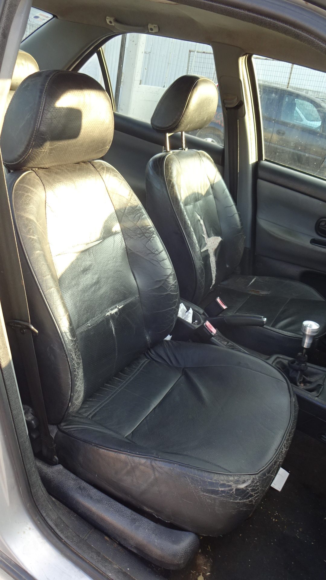 Καθίσματα Σαλόνι Κομπλέ Peugeot 406 ’00 Προσφορά.