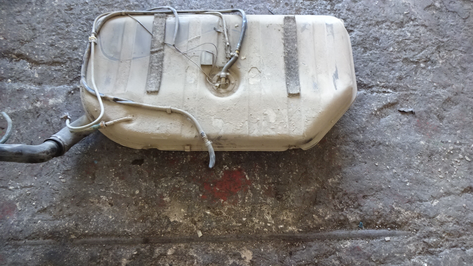 Ρεζερβουάρ Βενζίνης Alfa Romeo 33 ’91