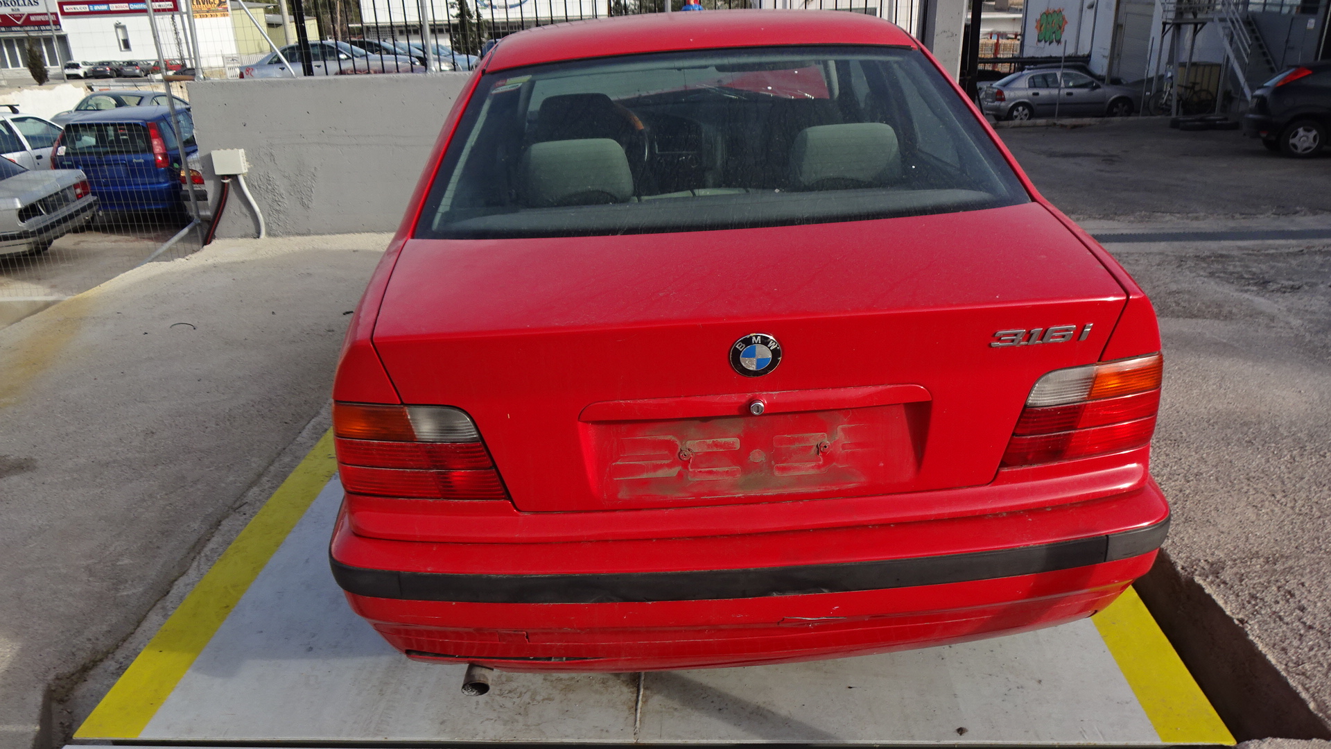 Προφυλακτήρας Πίσω BMW 316 E36 ’98 Προσφορά.